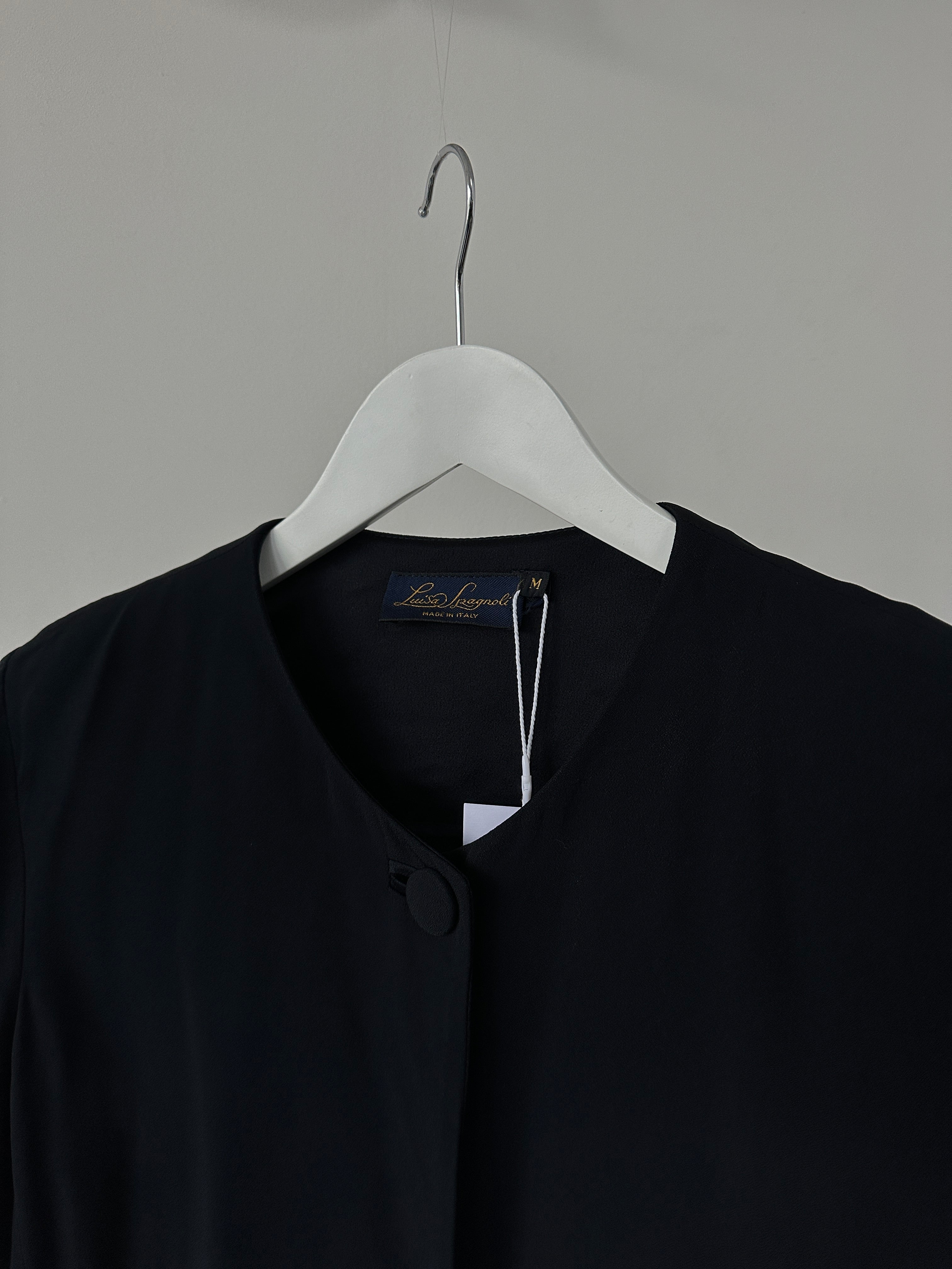 Luisa Spagnoli minimal single-button blazer in size M, tailored fit, in neutral color, featuring classic lapel and sleek design.