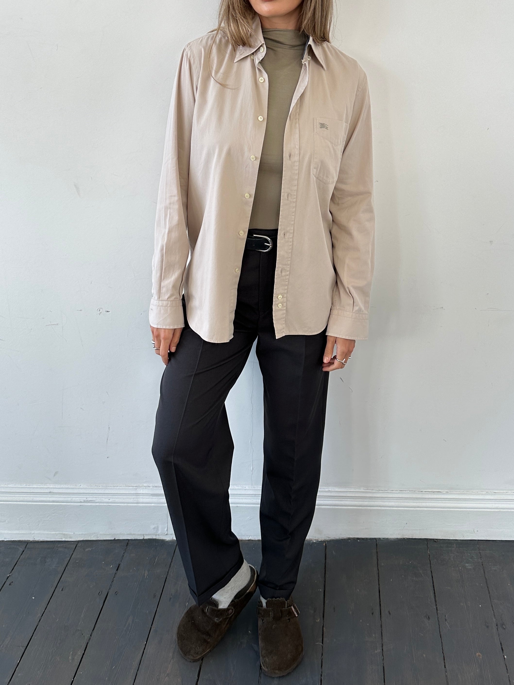 Burberry London pure cotton logo shirt in size M, featuring classic design and brand logo on the front.