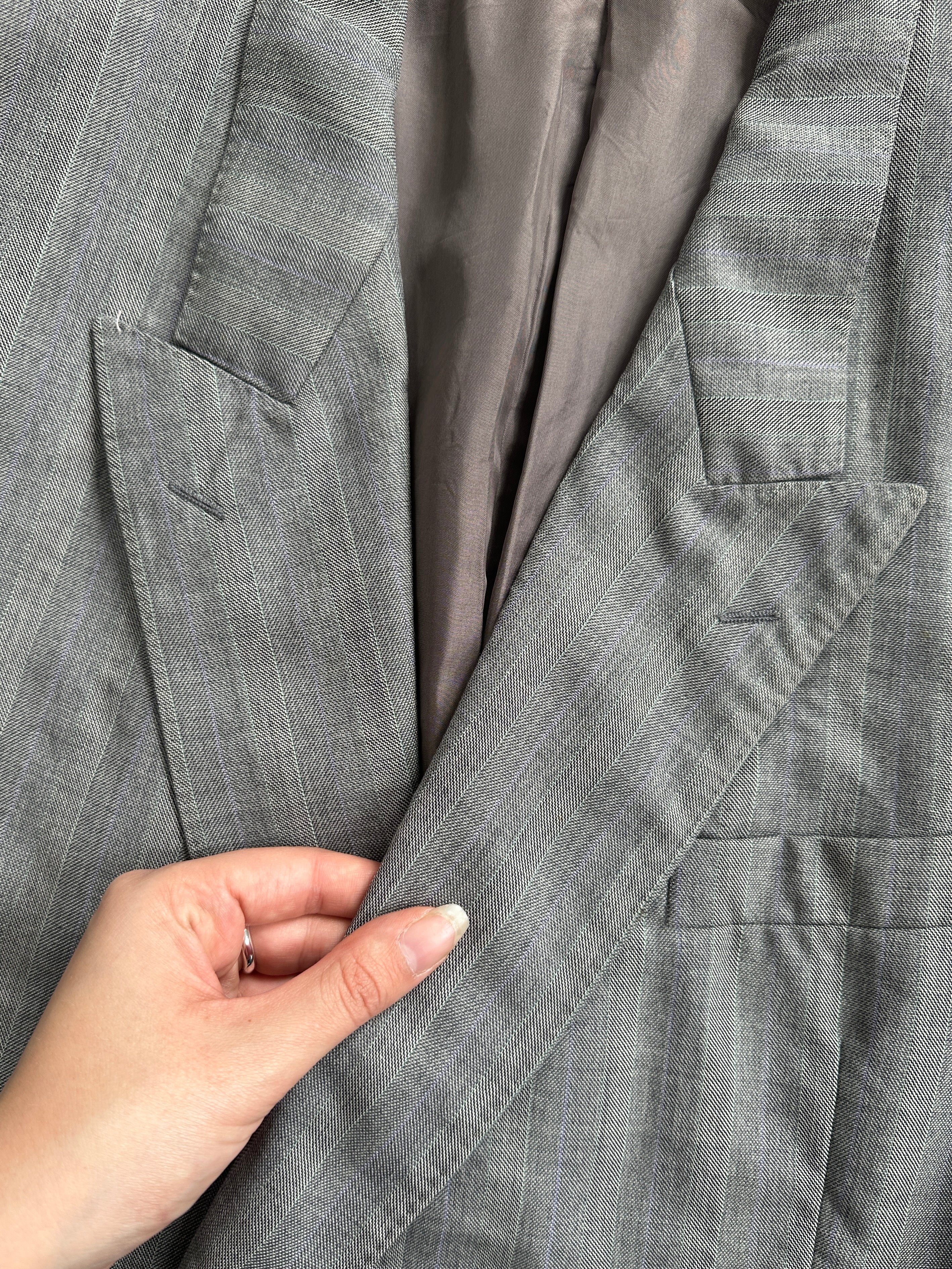 Yves Saint Laurent Pour Homme double-breasted pure wool blazer in stripe pattern, size XL, featuring classic tailored design.