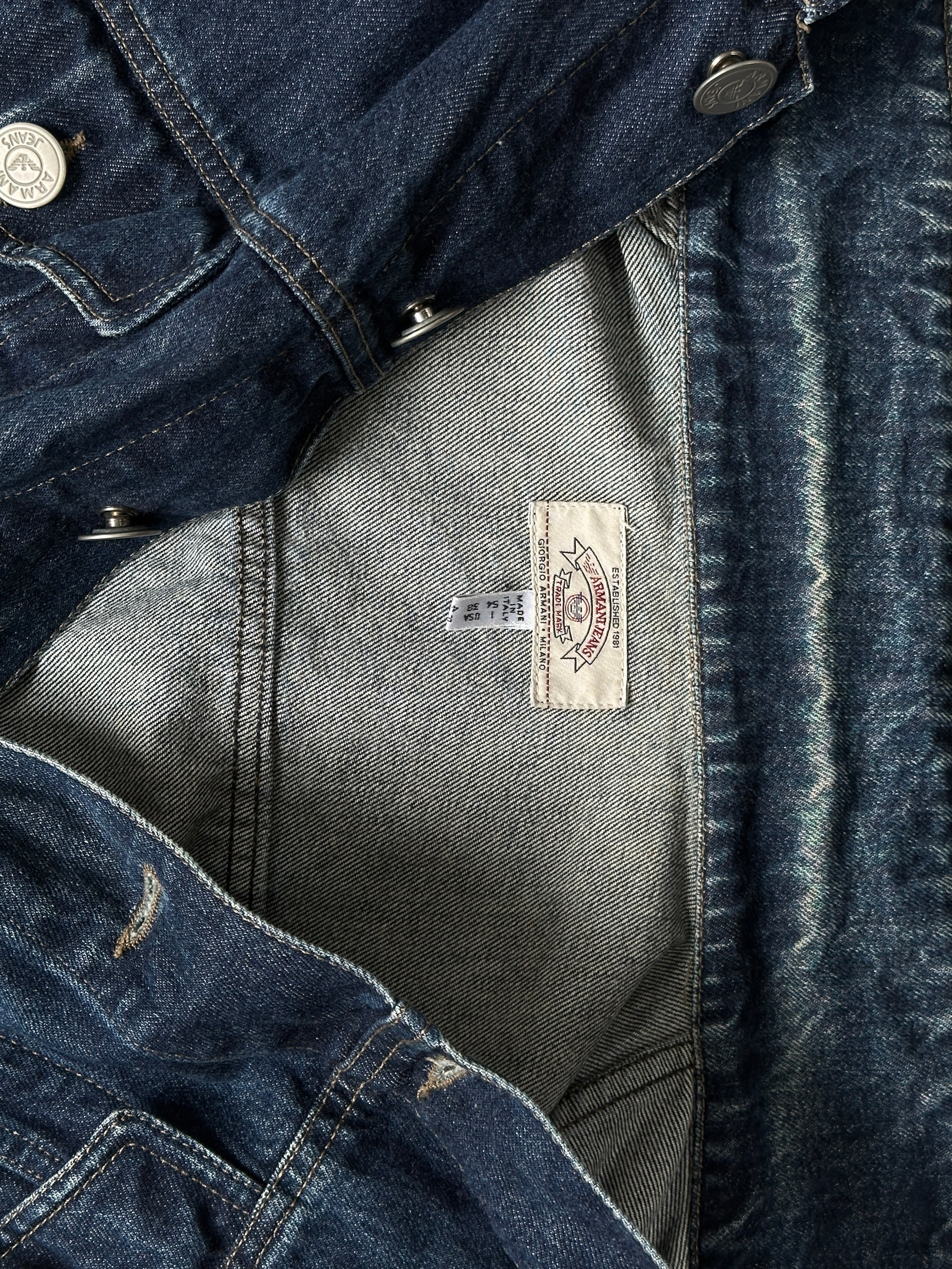 Armani Jeans 1900s mid-wash denim jacket, men's size L, stylish casual outerwear with classic denim design.