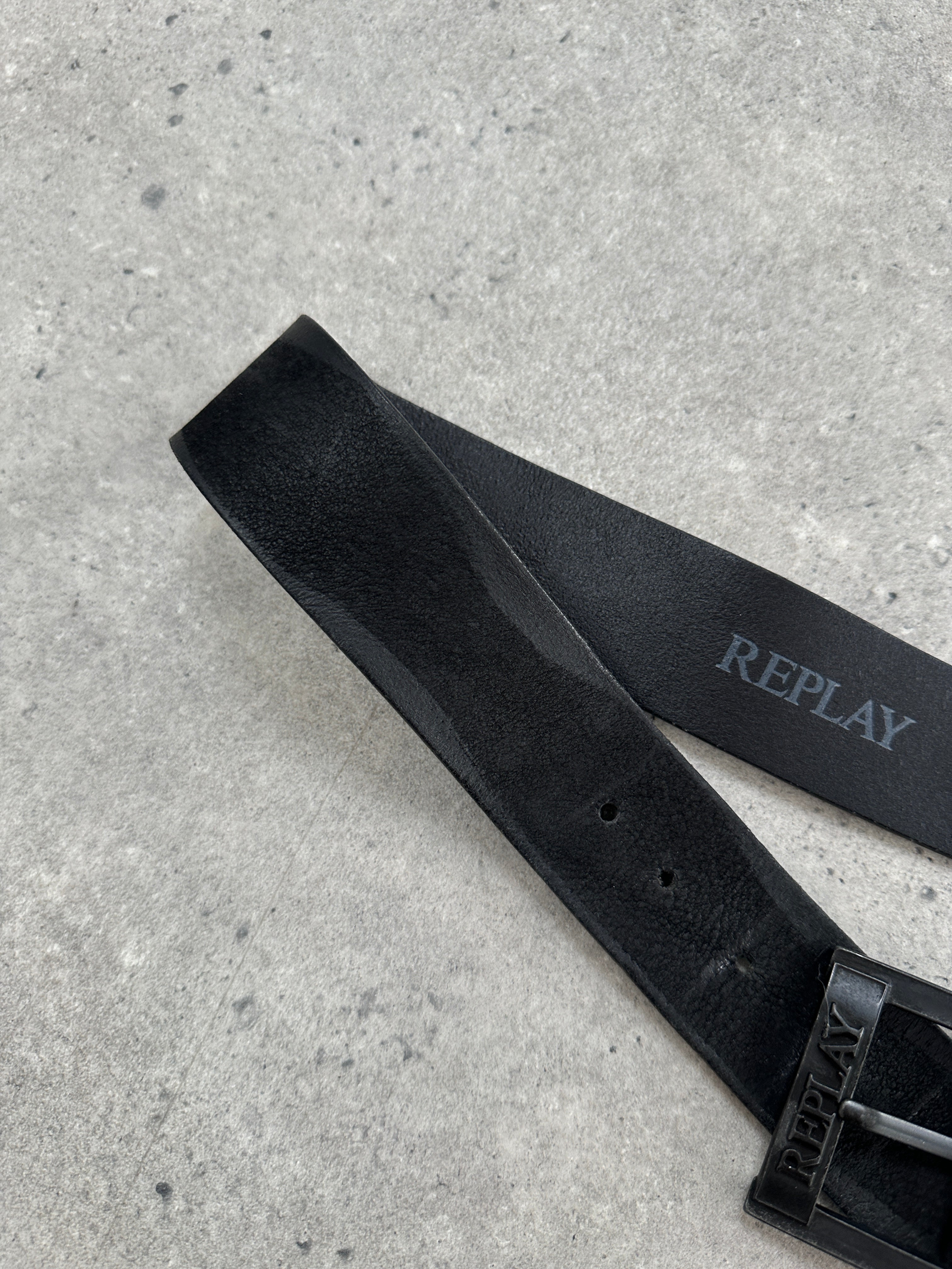 Replay 2000s leather belt in black with silver buckle, 35-40 inch length, stylish accessory for casual or formal outfits.