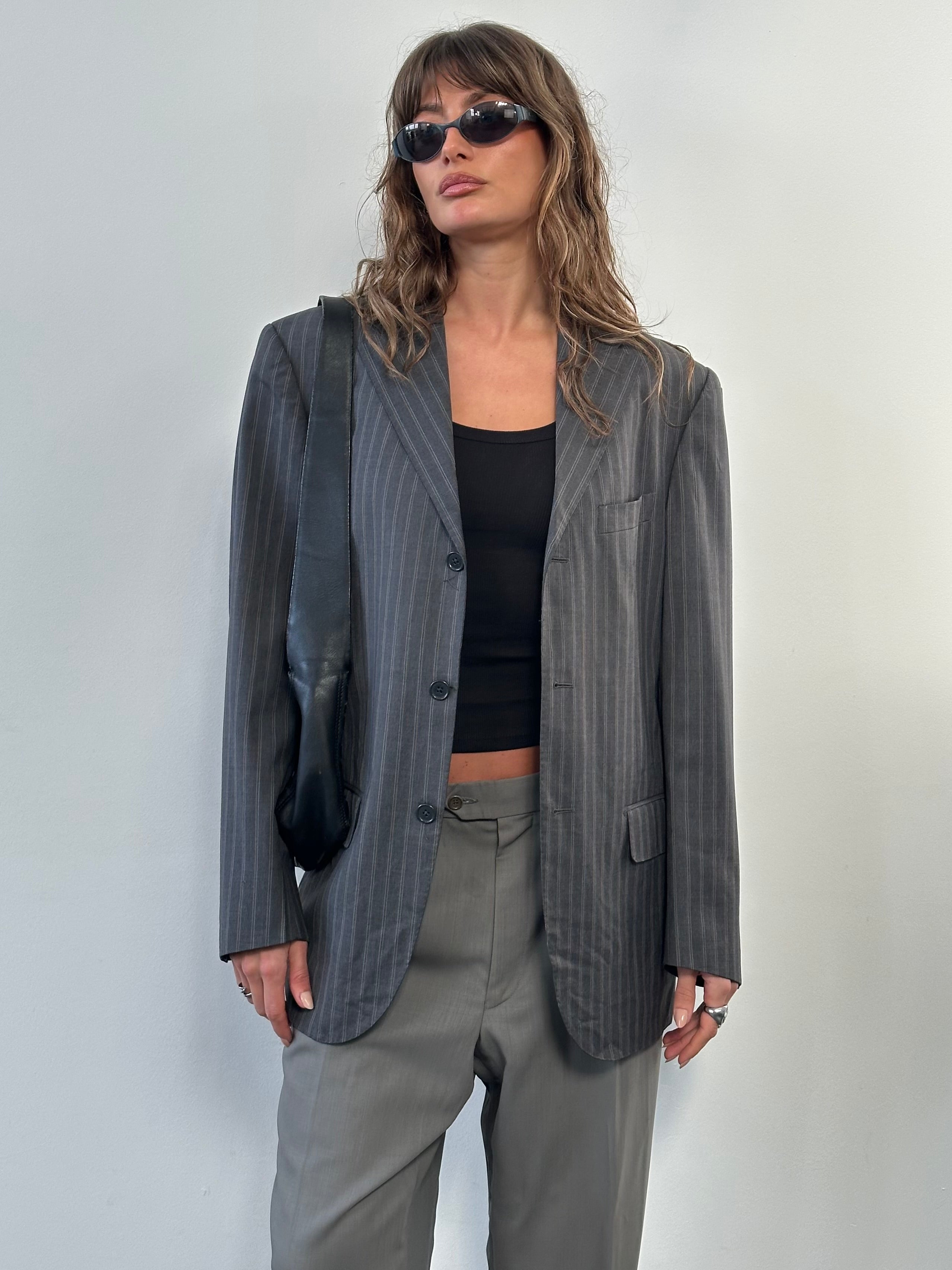 Loro Piana Verri 1990s stripe pure merino wool single-breasted blazer, size 40R/L, featuring classic stripe pattern and tailored fit.