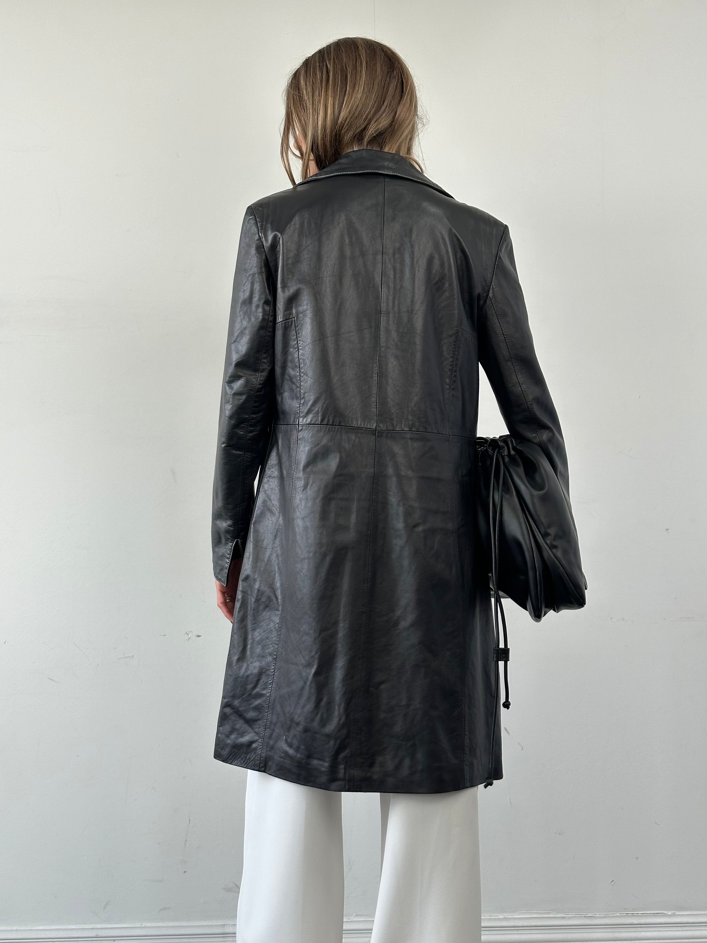 Conbipel contrast stitch leather trench coat in black, stylish jacket with detailed stitching and classic collar, M/L size.