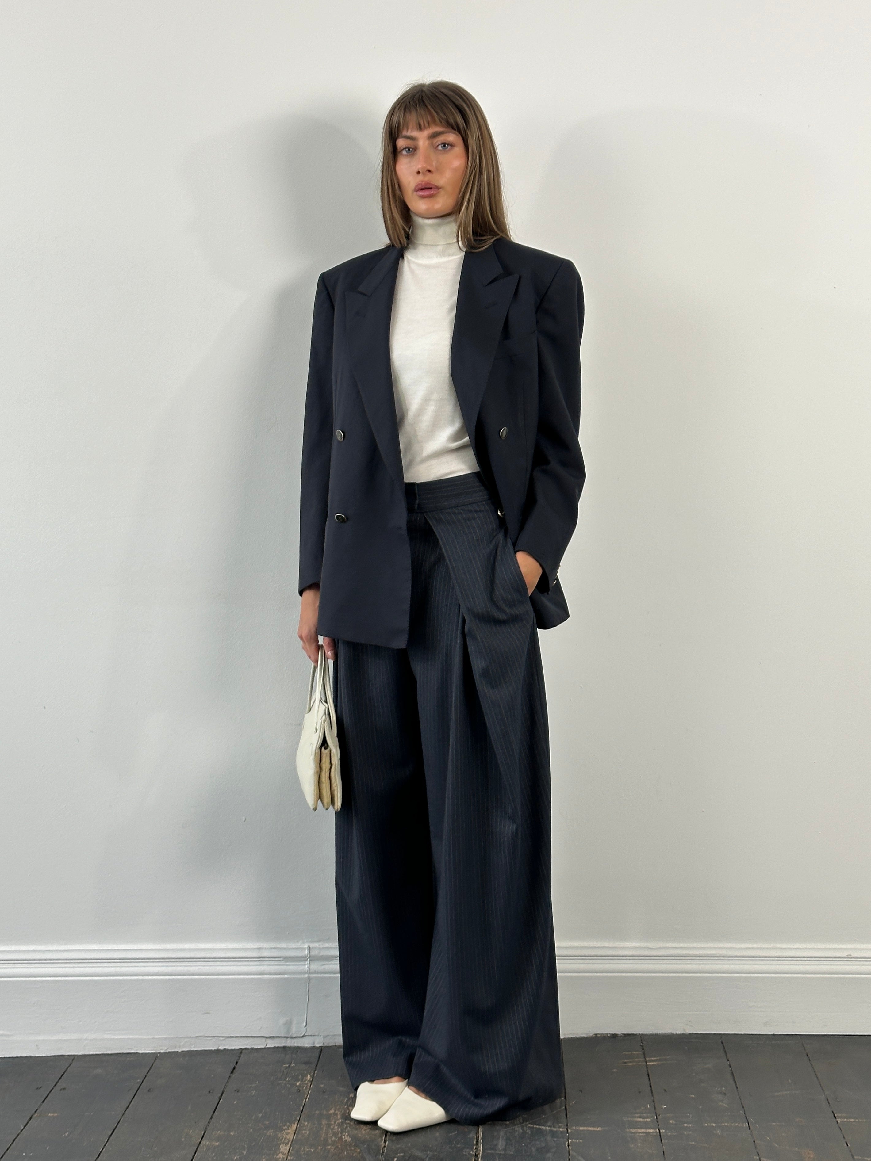 Yves Saint Laurent 1990s bespoke button wool double-breasted blazer in navy, size 38R/M, tailored fit with classic lapels.