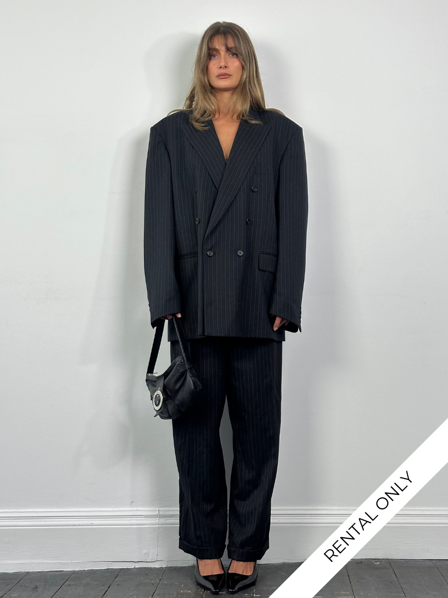 Christian Dior Monsieur 1990s pure wool pinstripe double-breasted suit in size 46L/W32, tailored fit with classic lapels and structured shoulders.