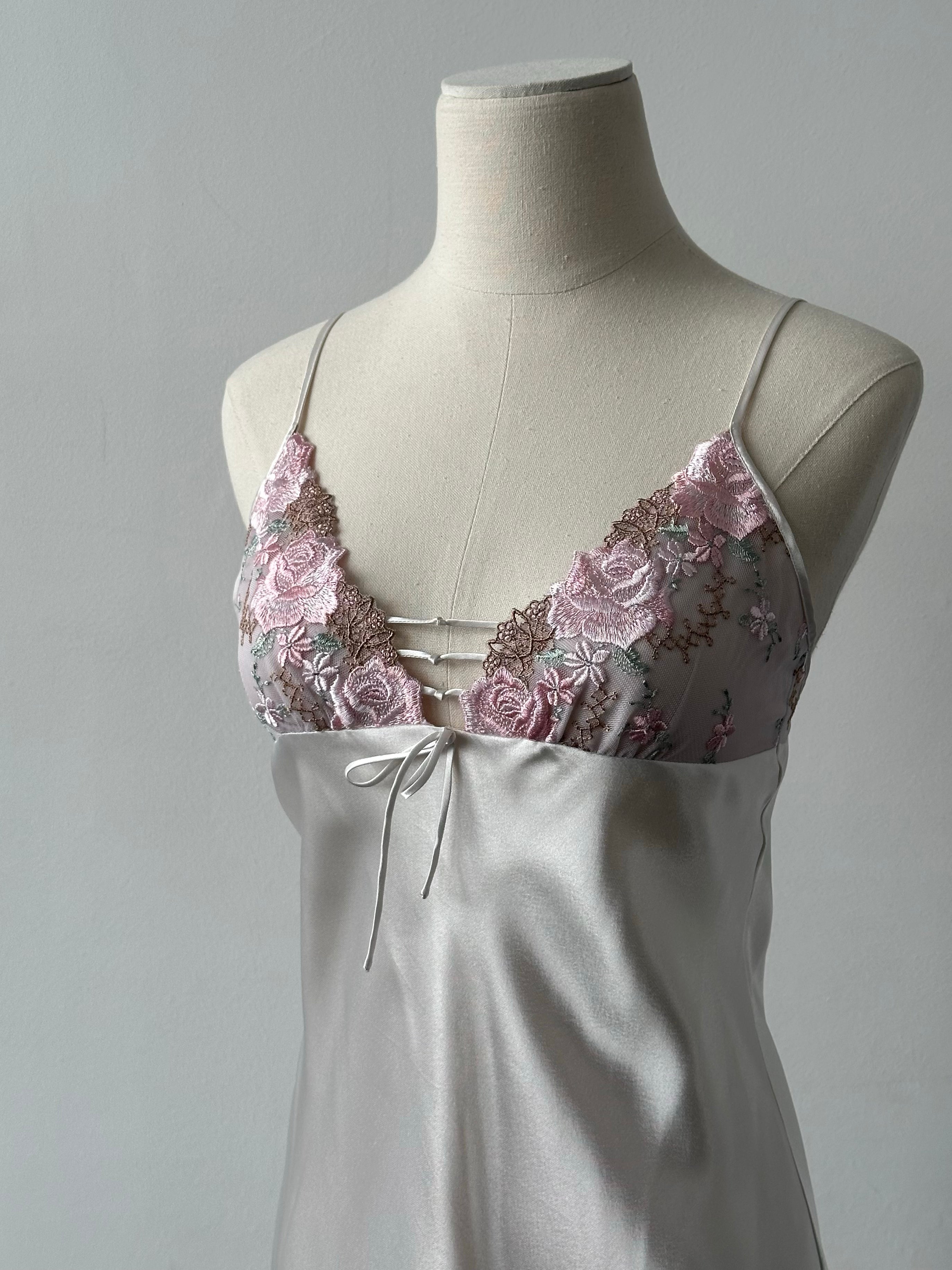 Vintage 2000s satin floral lace mini slip dress, XS, featuring delicate lace details and a vintage-inspired design.