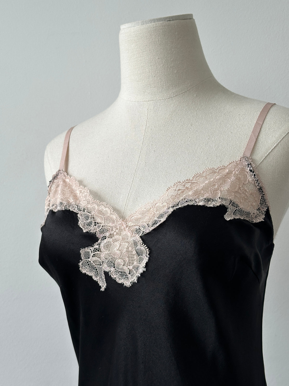 Victoria's Secret 2000s Lace Satin Mini Dress - S