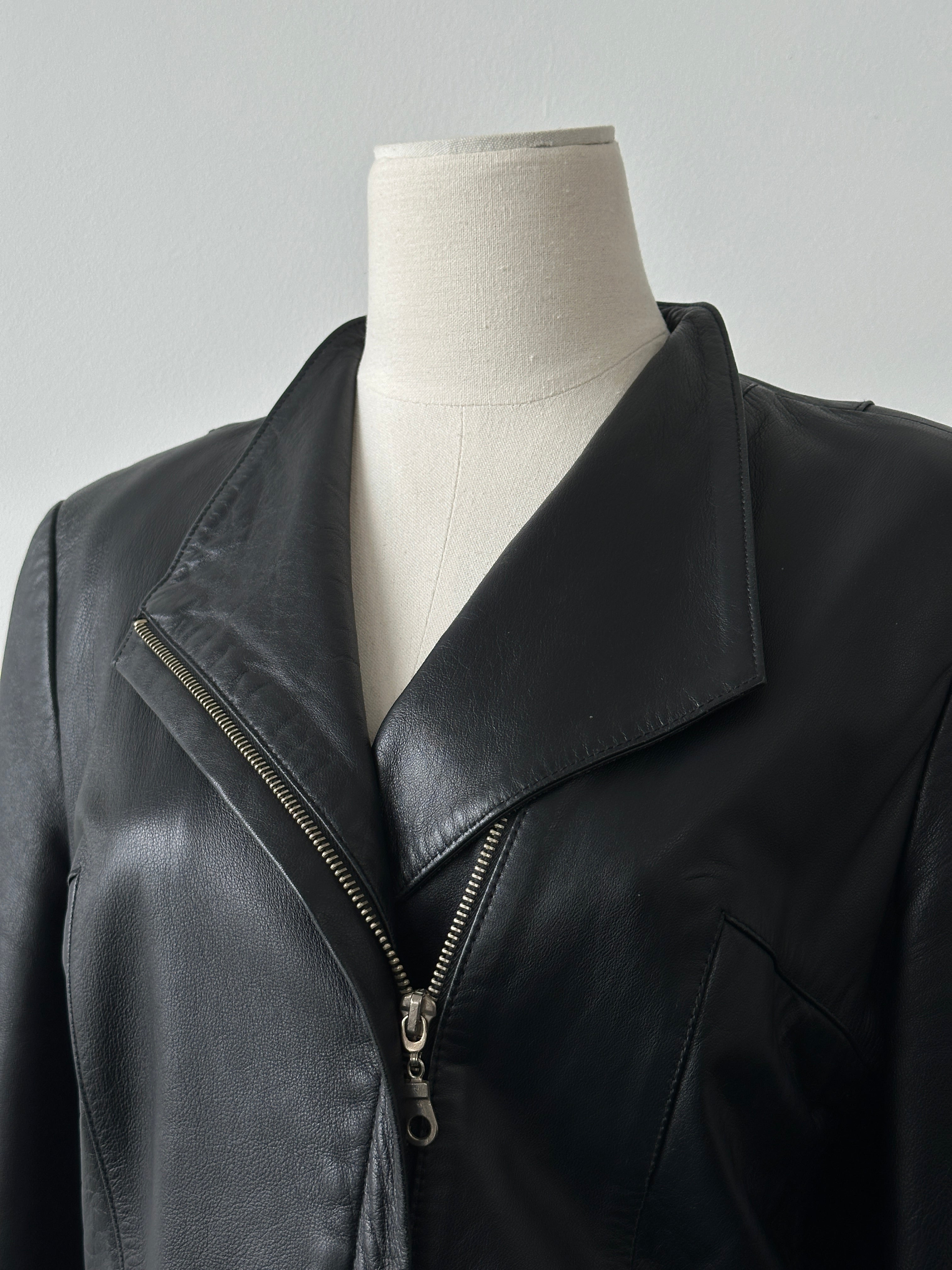 Vintage 1990s Asymmetric Fitted Leather Jacket - M