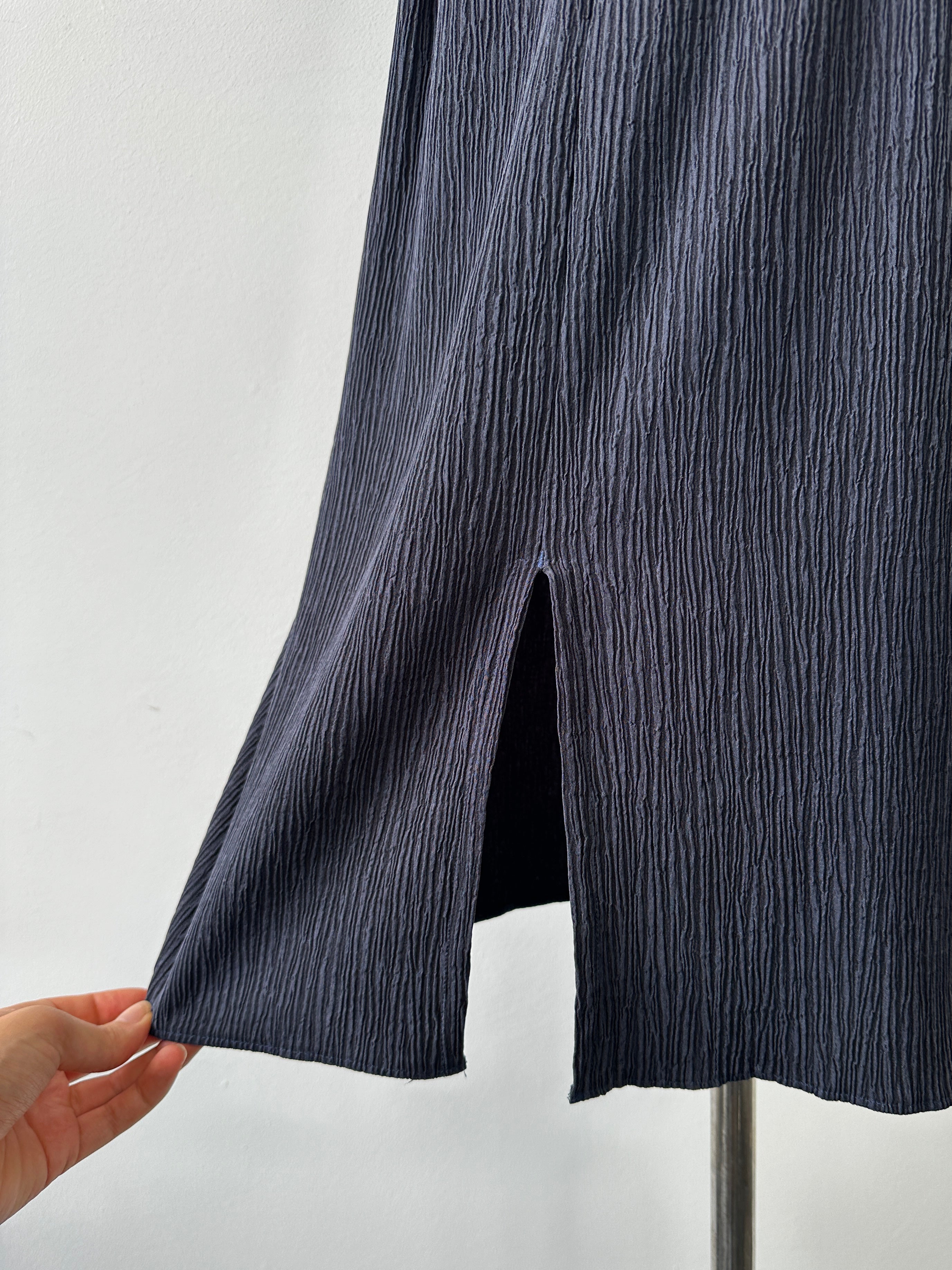 St Michael 1990s cupro textured two-piece set in size large, featuring a stylish coordinated top and matching skirt or pants.