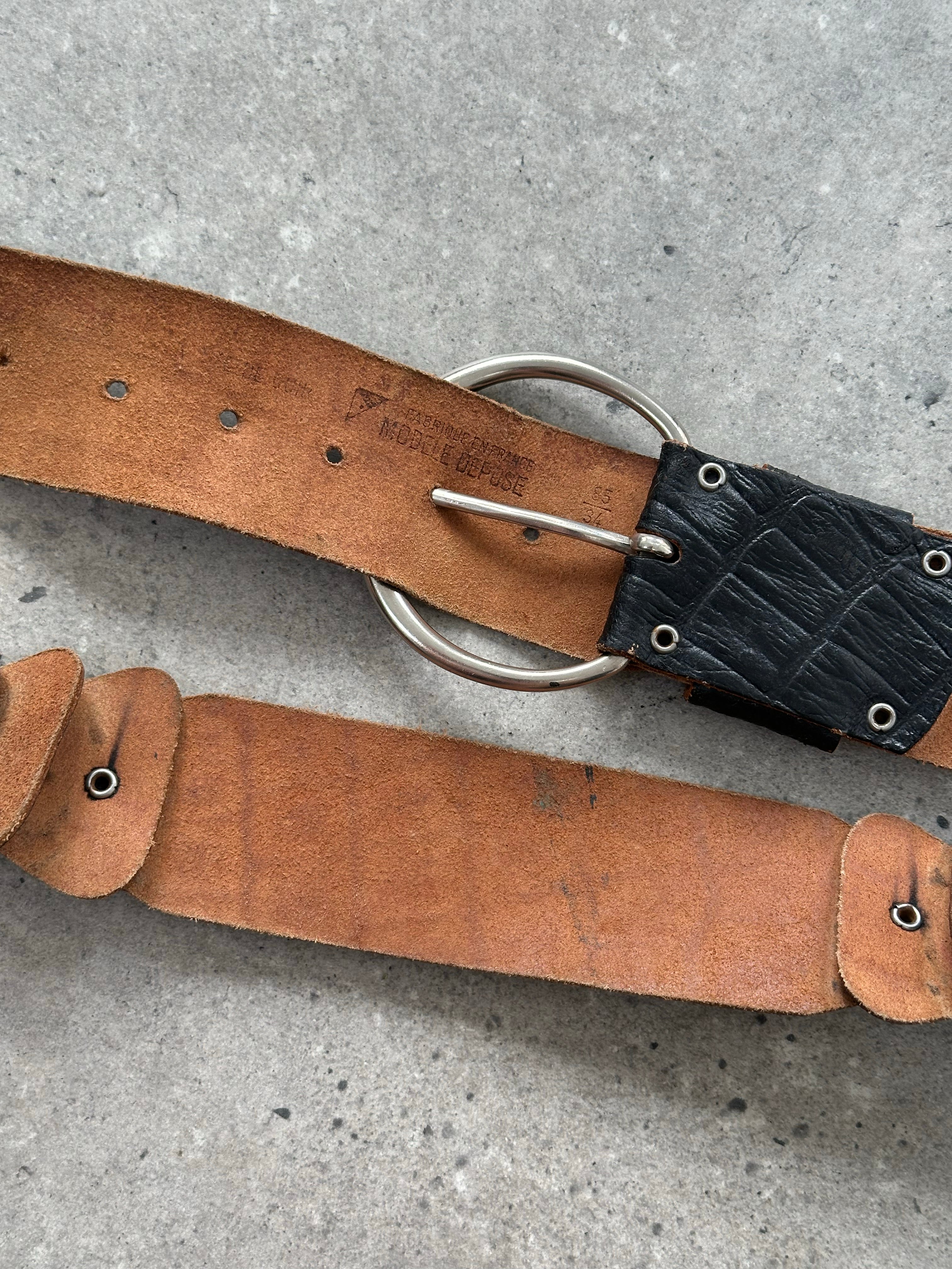 French Vintage 1990s Leather Belt - W28-33