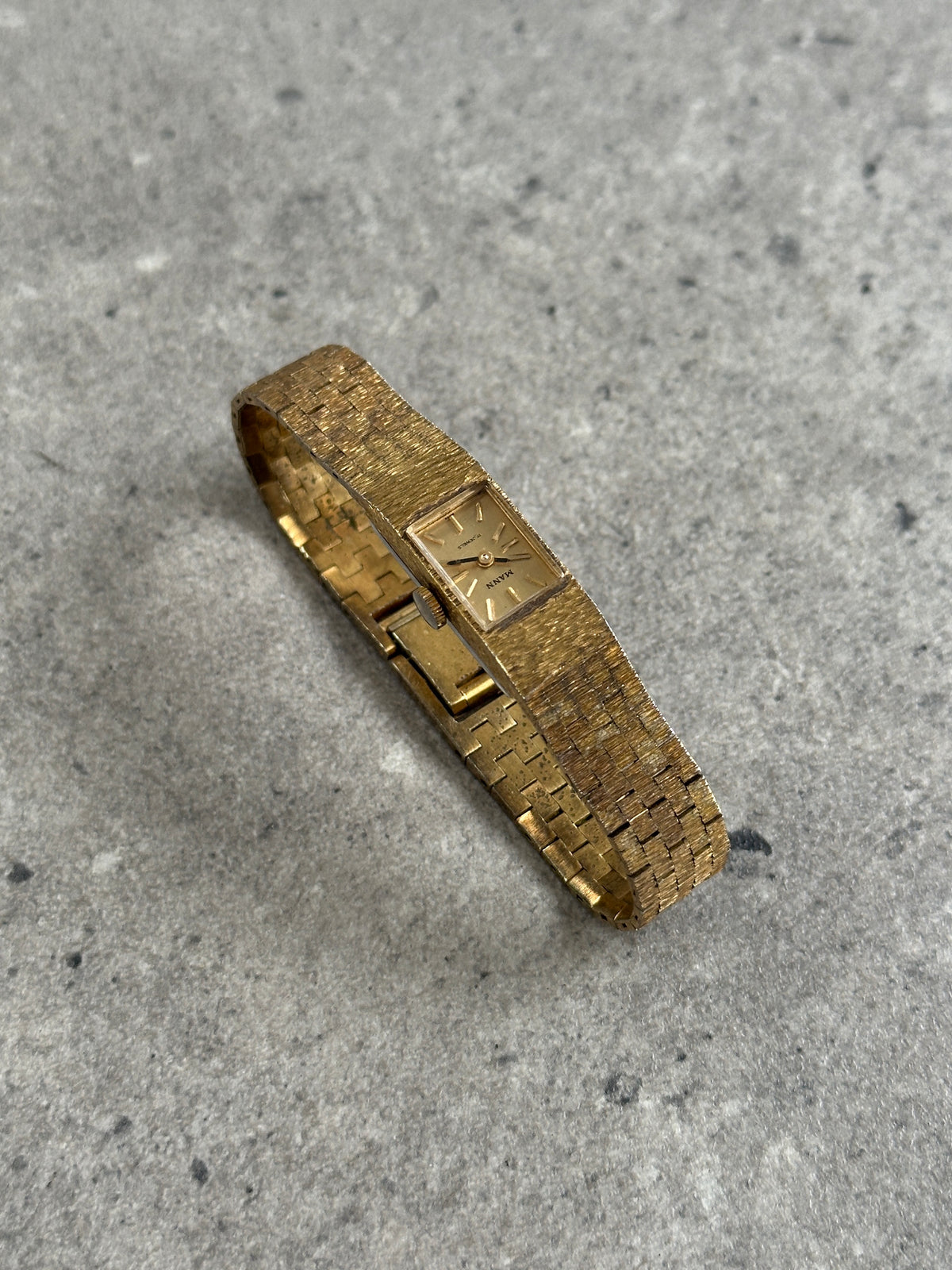 Mann 1970s Swiss 17 Jewel Mechanical Bracelet Watch