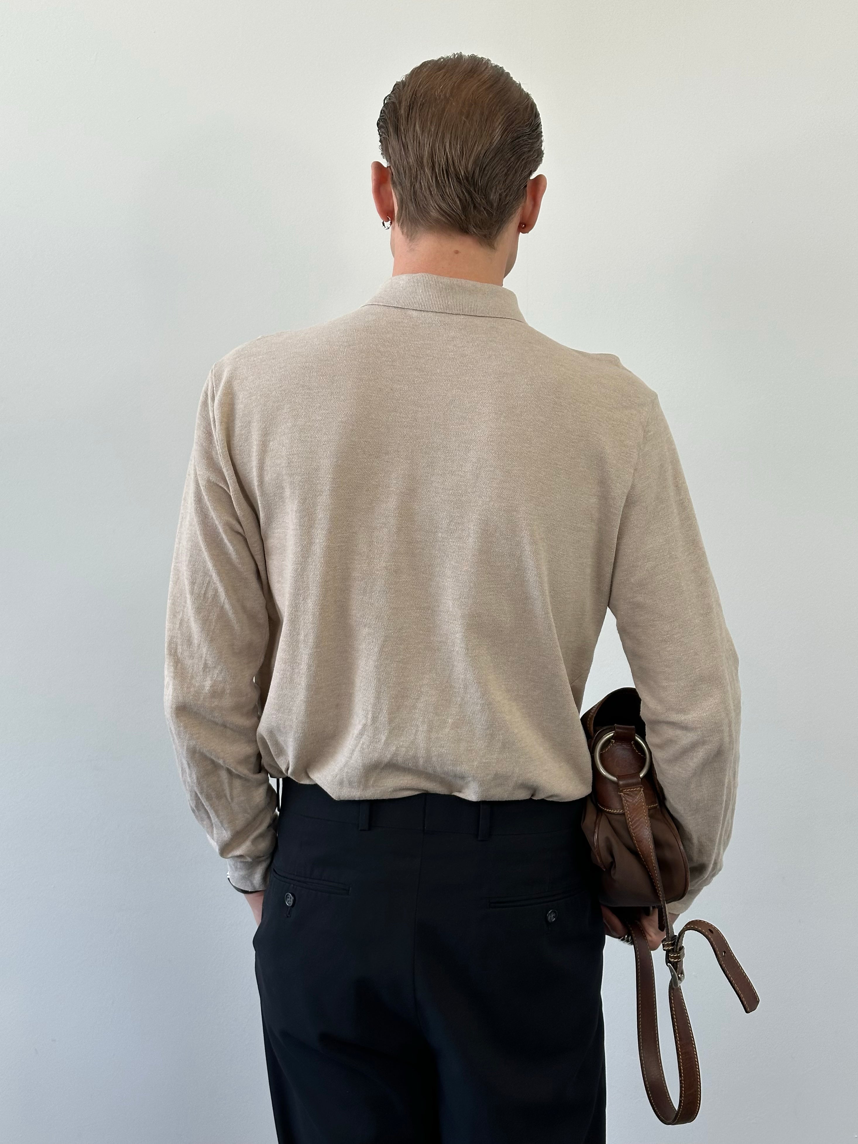 Ralph Lauren Polo 2000s pure cotton jumper in size M, featuring classic polo logo and ribbed collar, displayed on a mannequin.