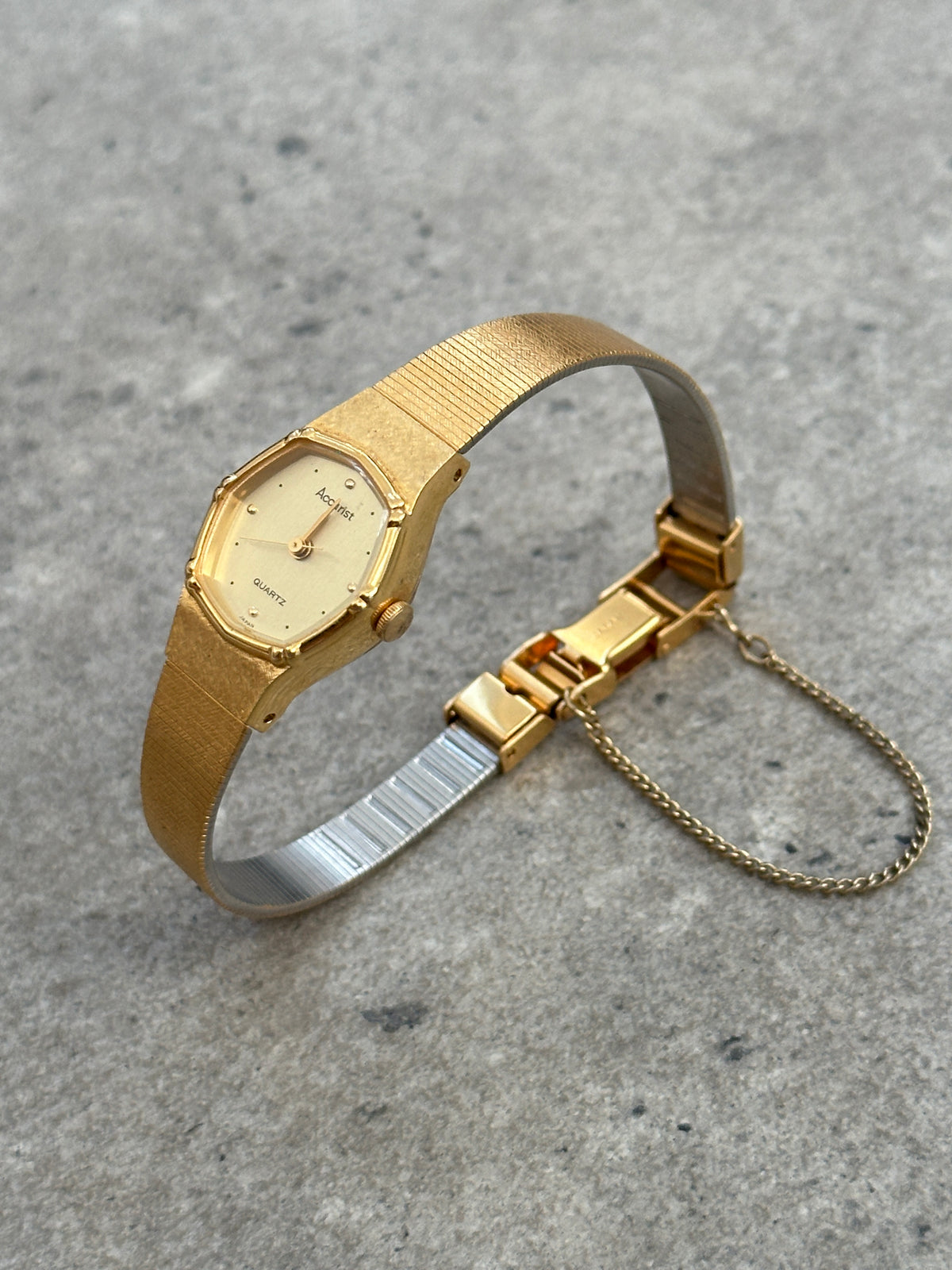 Vintage Accurist 1990s Gold Tone Bracelet Watch