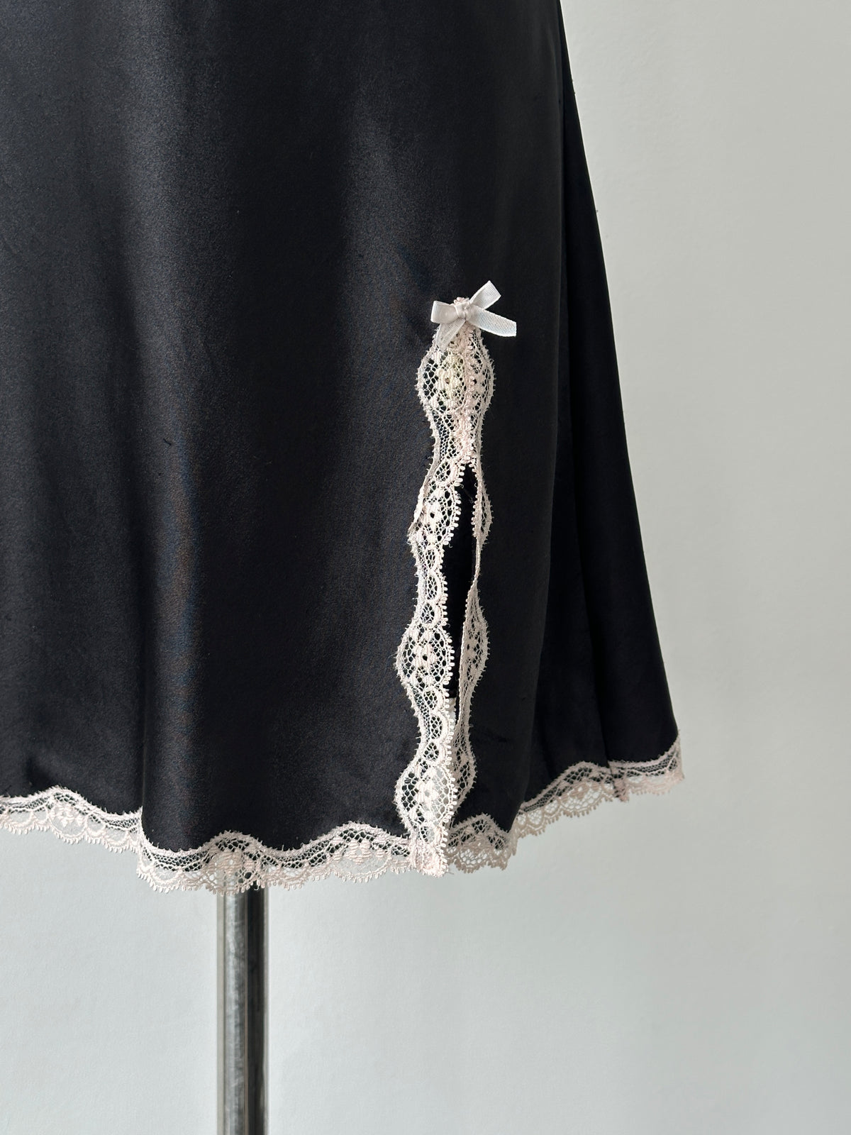 Victoria's Secret 2000s Lace Satin Mini Dress - S