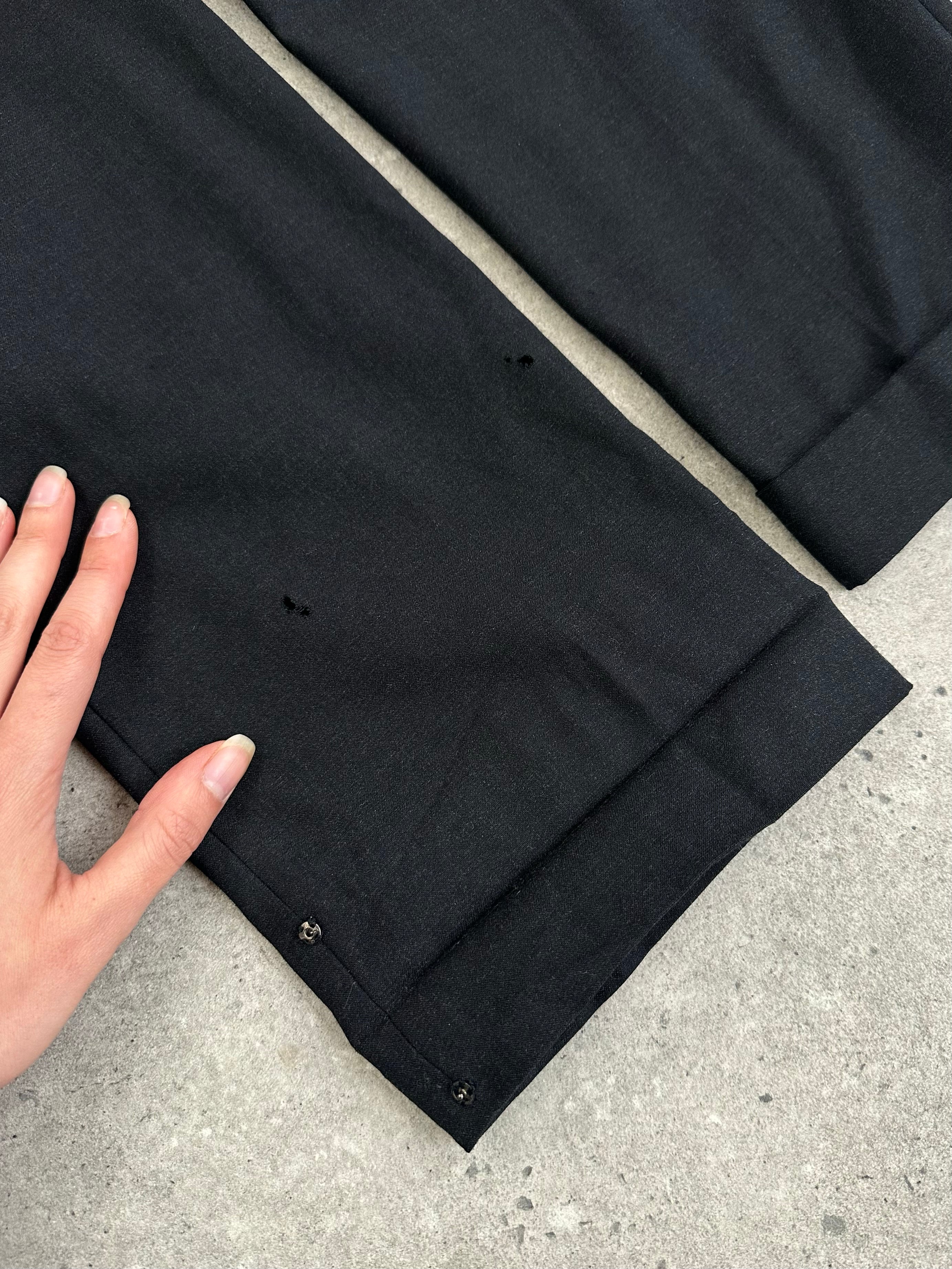 Japanese vintage 2000s pure wool straight leg trousers in size W34, showcasing classic design and tailored fit.