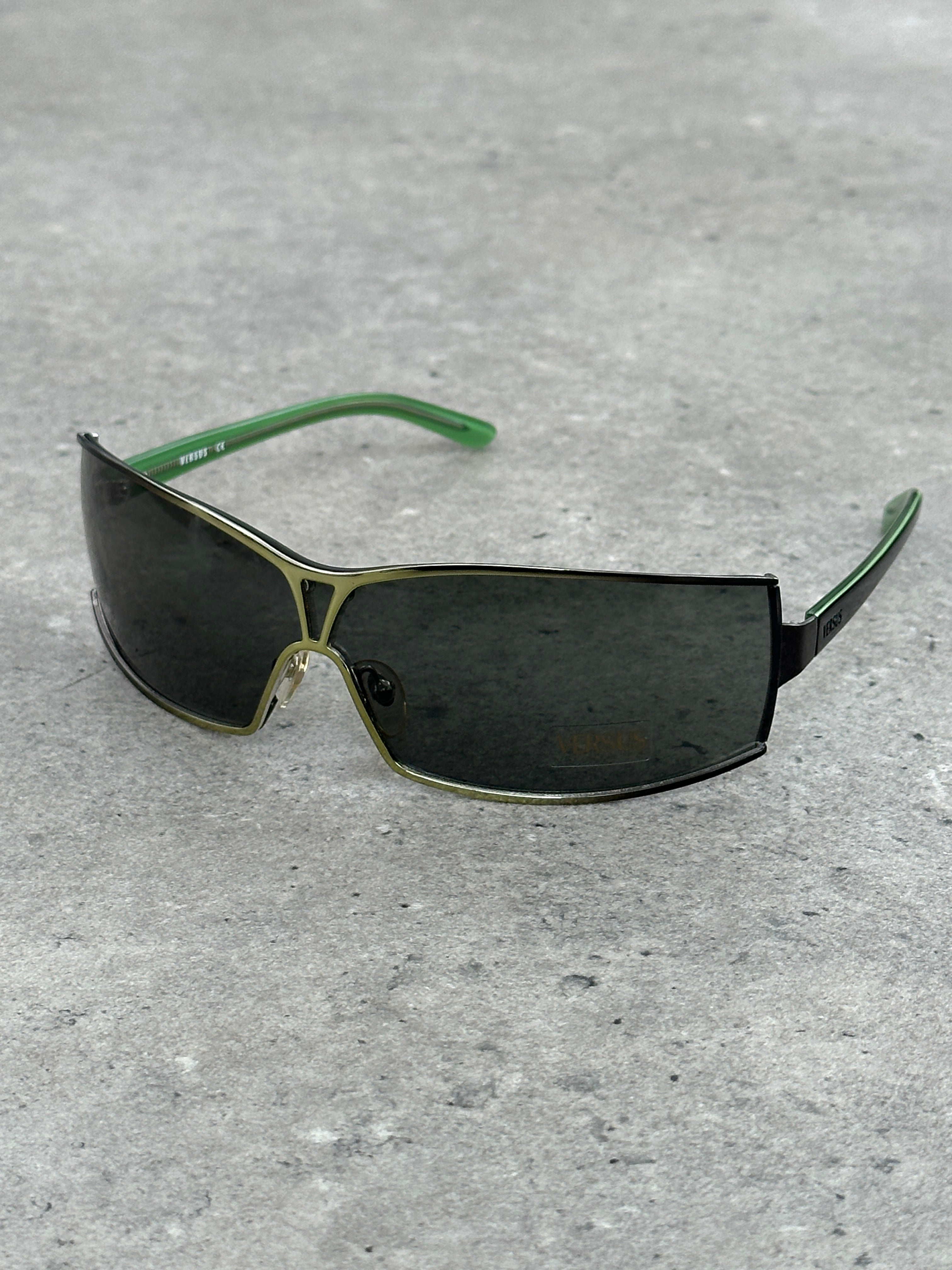 Versave Versus 2000s Semi Rimless Logo Sunglasses