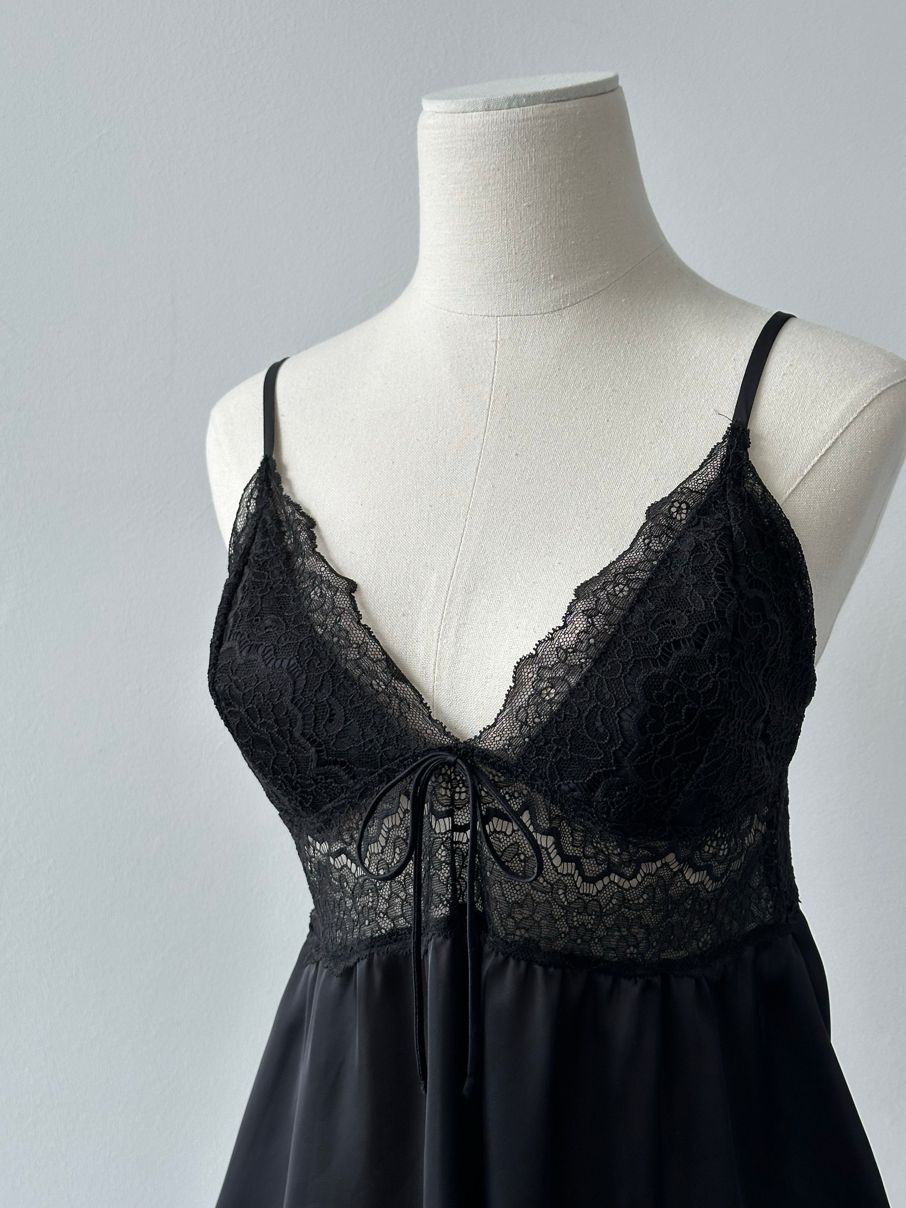Victoria's Secret 2000s Lace Cami Top -