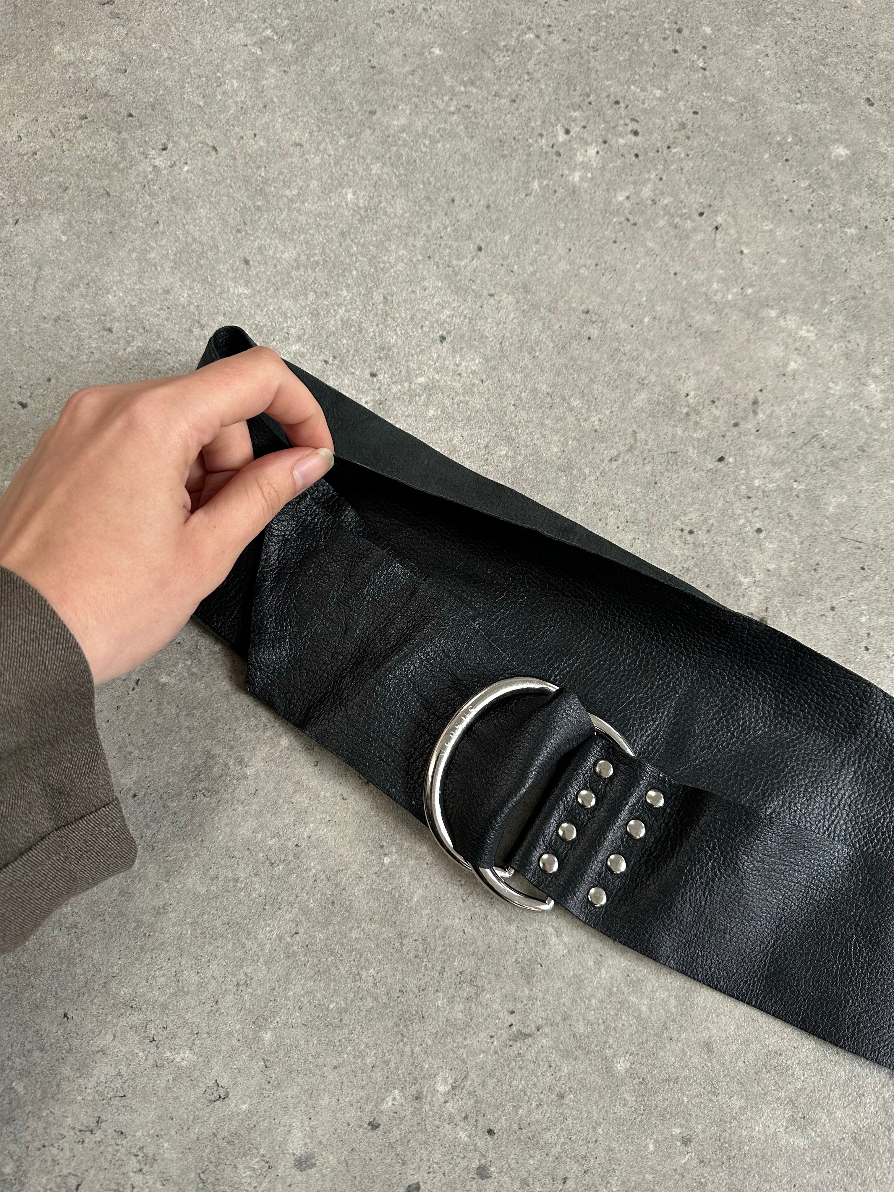 Versace Versus 1990s leather chunky belt with bold metal buckle and embossed logo, stylish accessory for modern or vintage outfits.