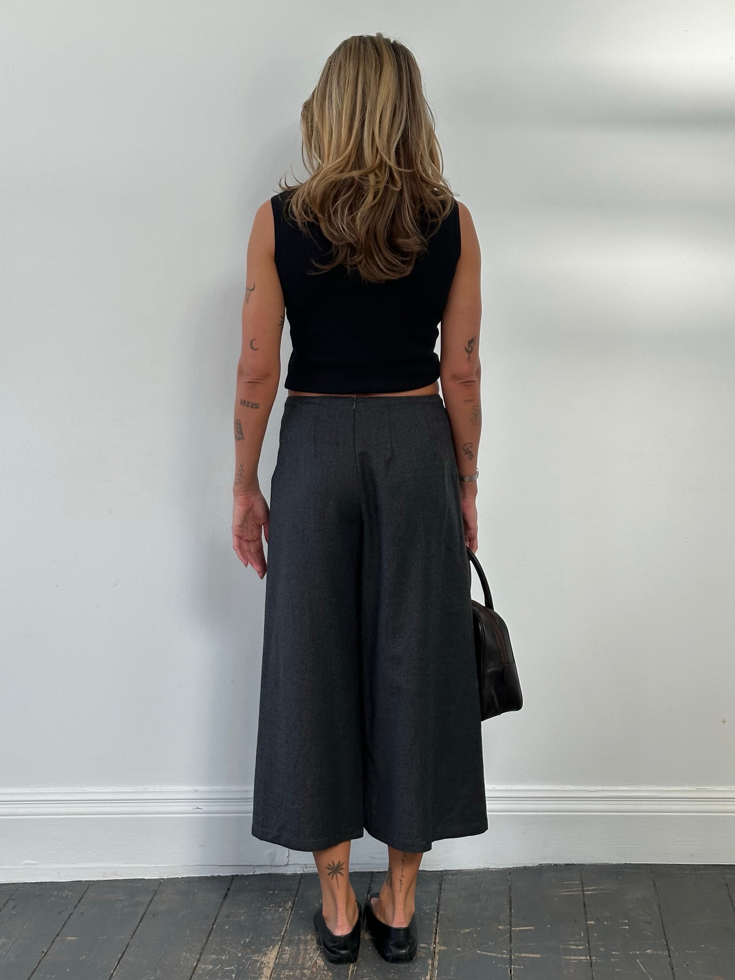 Vintage 1990s Wool Wide Leg Wrap Culottes - W29