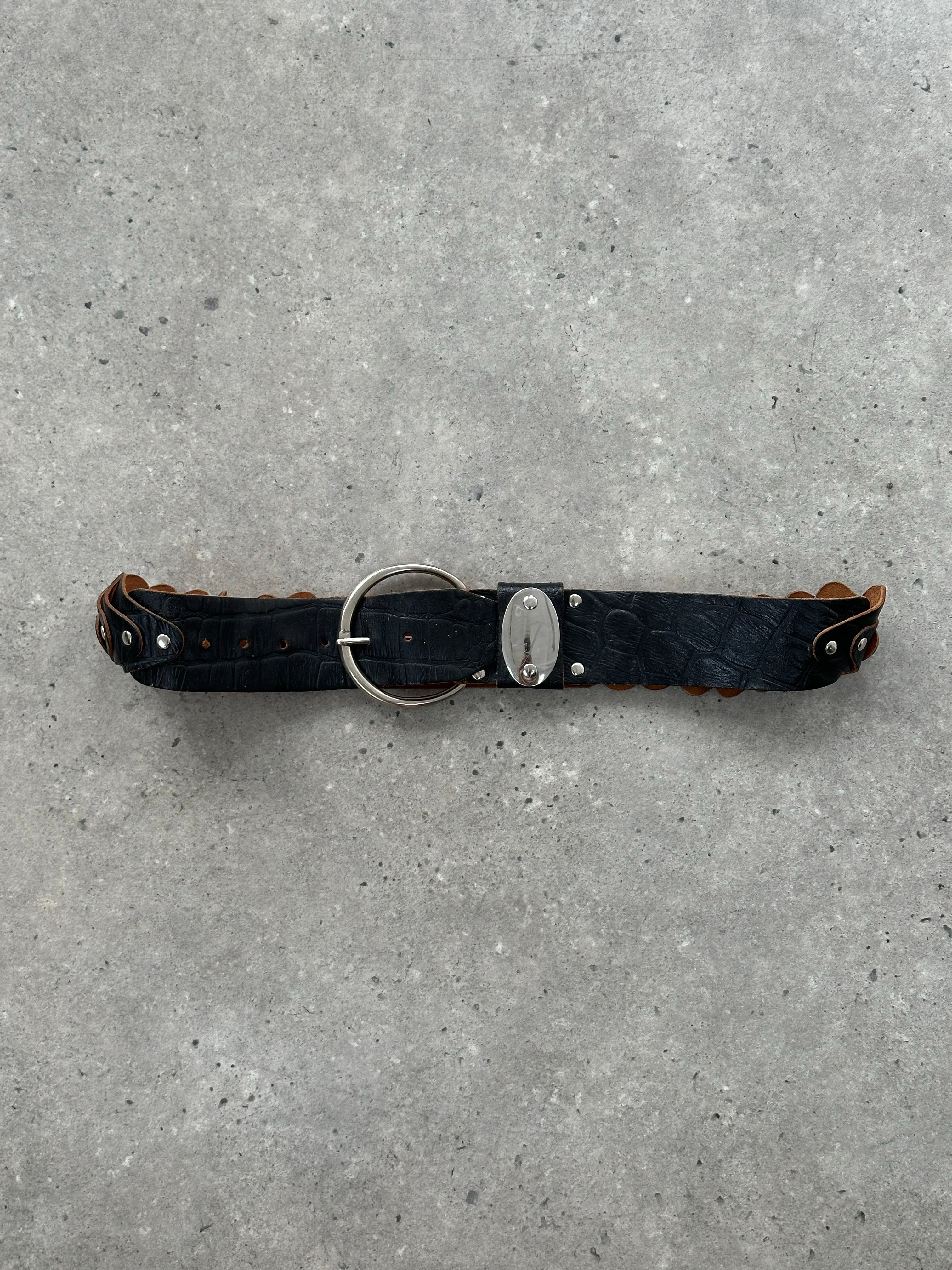 French Vintage 1990s Leather Belt - W28-33