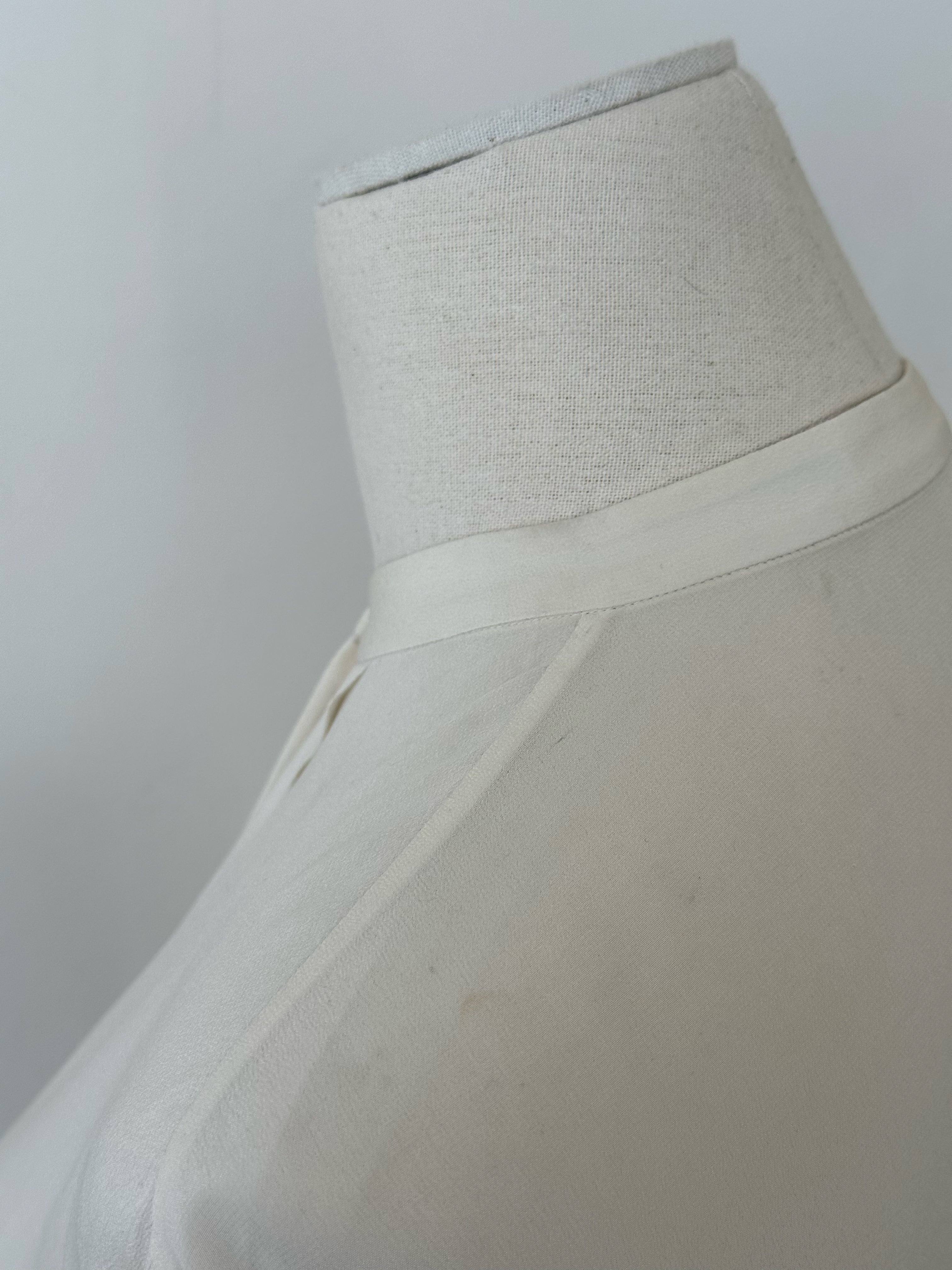 Hugo Boss Pure Silk Minimal Collarless Shirt - M