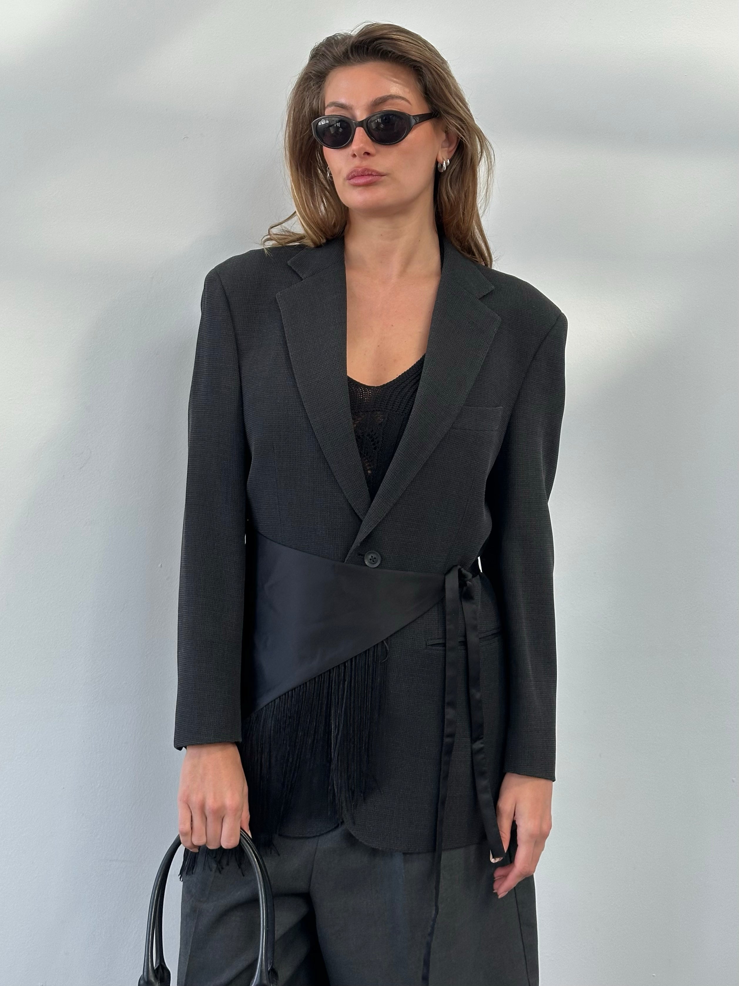 Burberry London 2000s wool single-breasted woven blazer in size M, featuring classic tailored design and check pattern.
