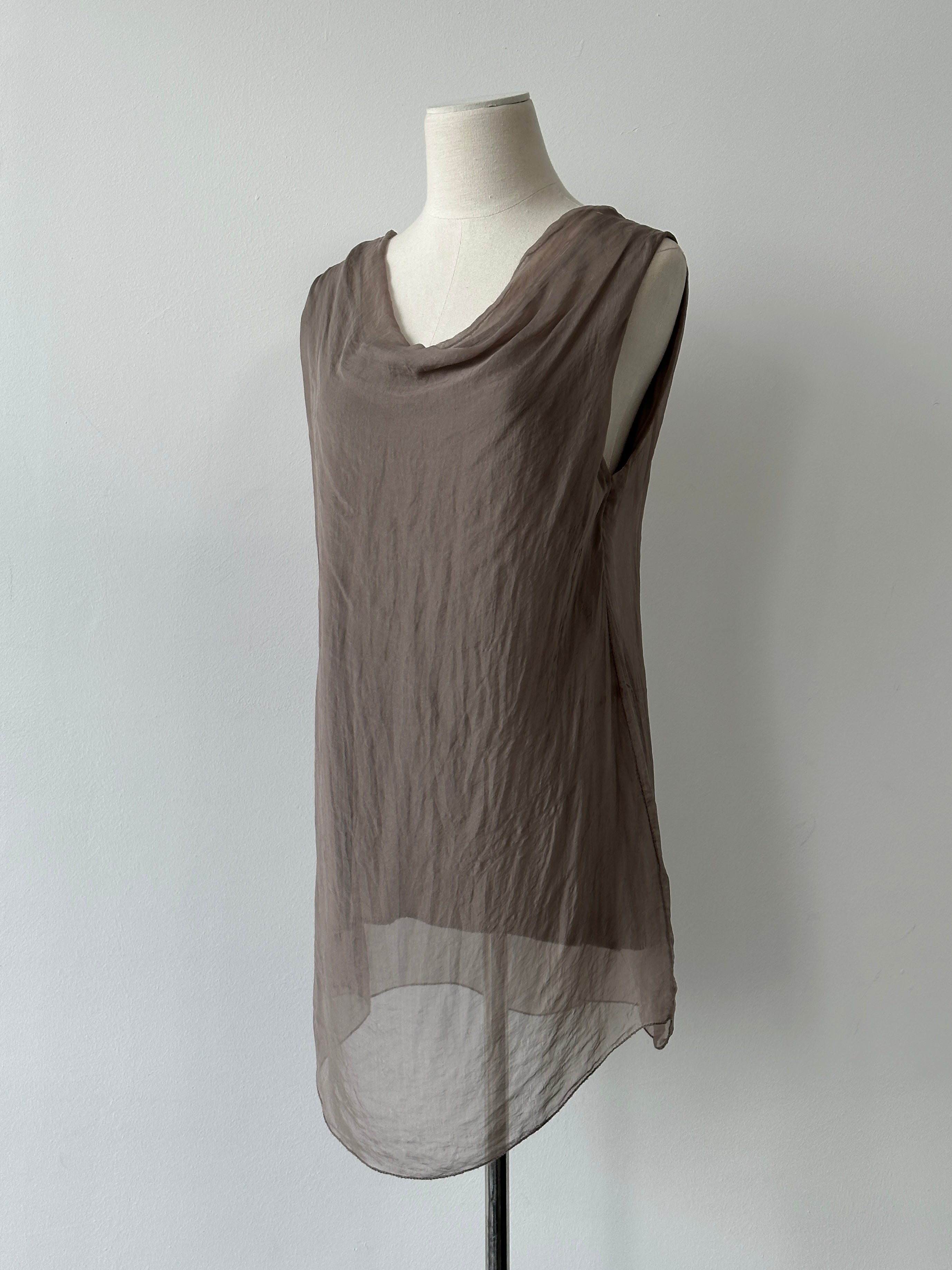 Italian Vintage 2000s Pure Silk Sleeveless Top - M