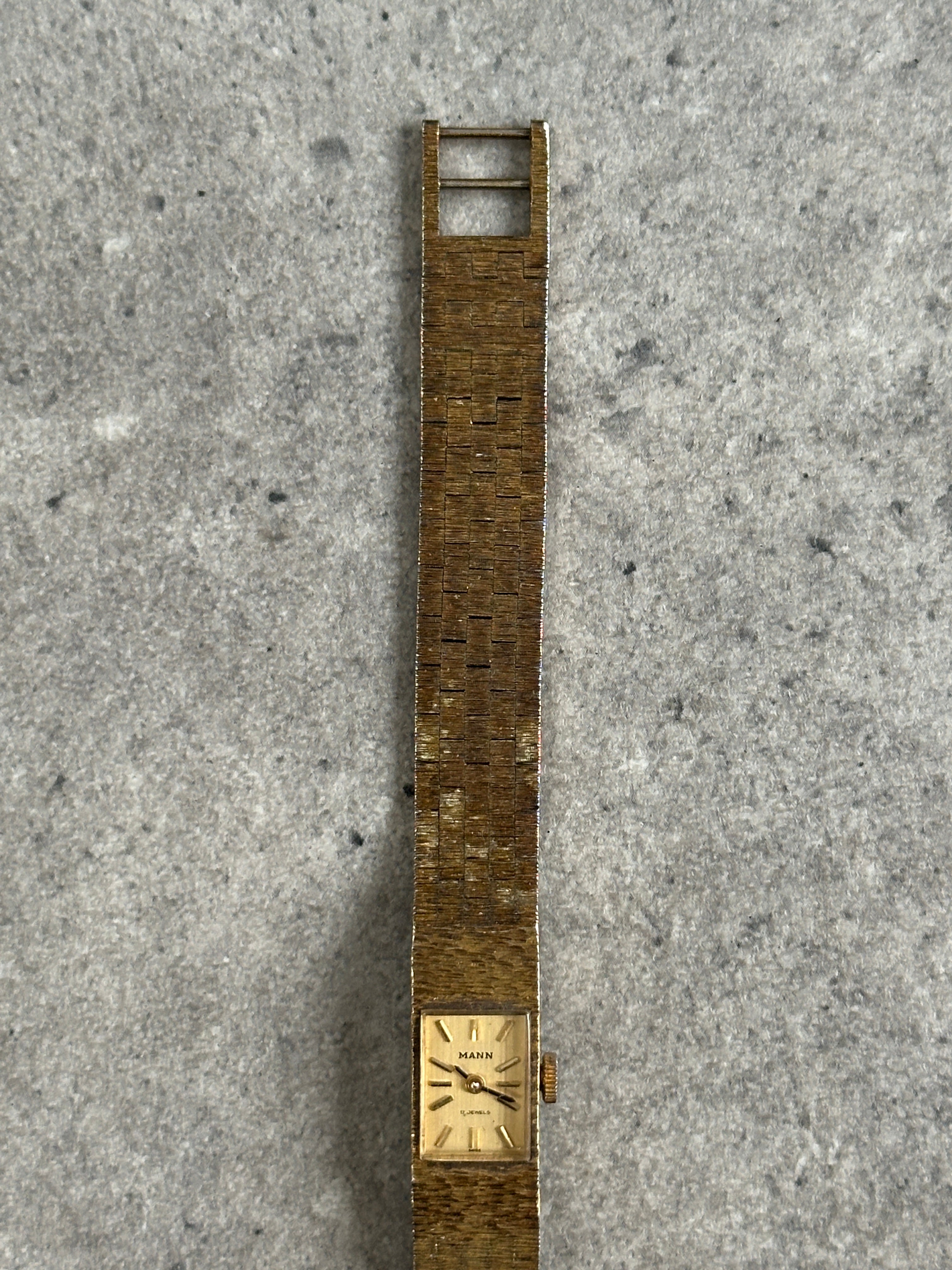 Mann 1970s Swiss 17 Jewel Mechanical Bracelet Watch