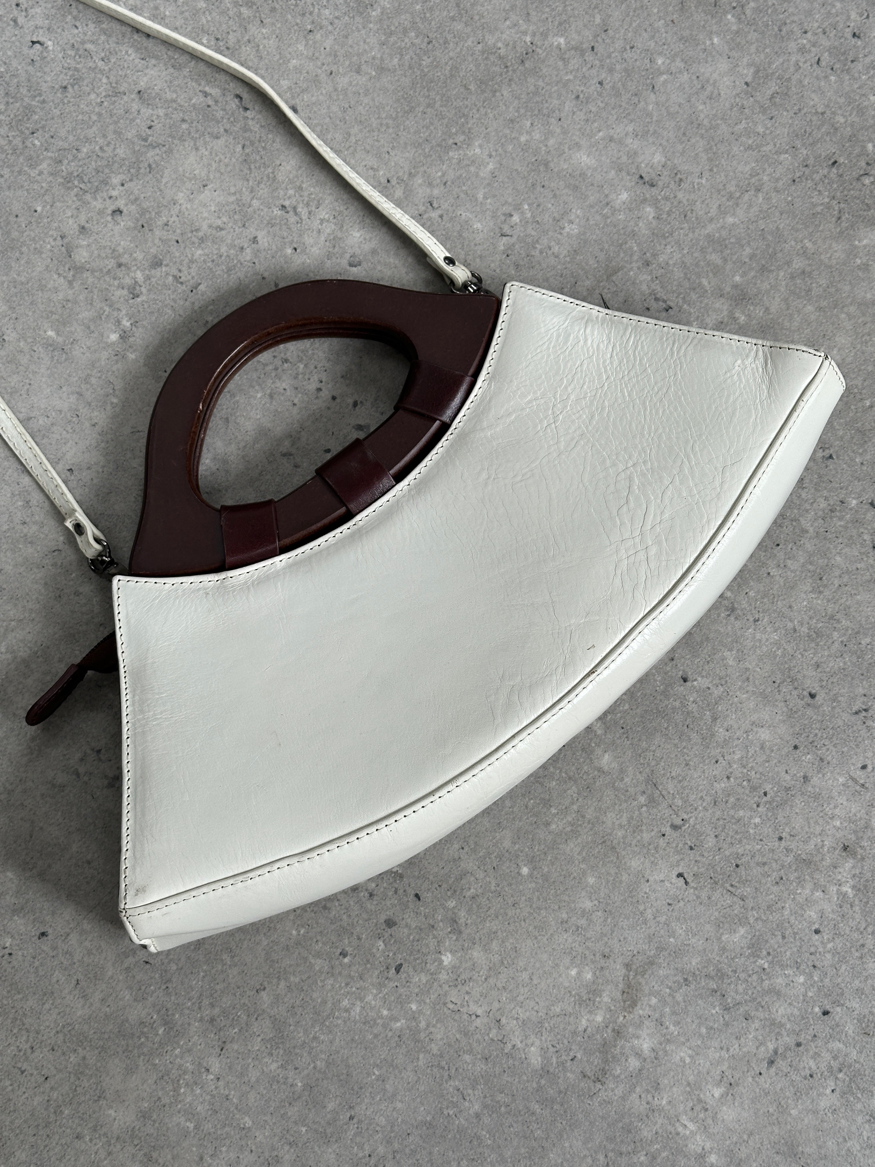 Italian Vintage 1990s Leather Crossbody Bag