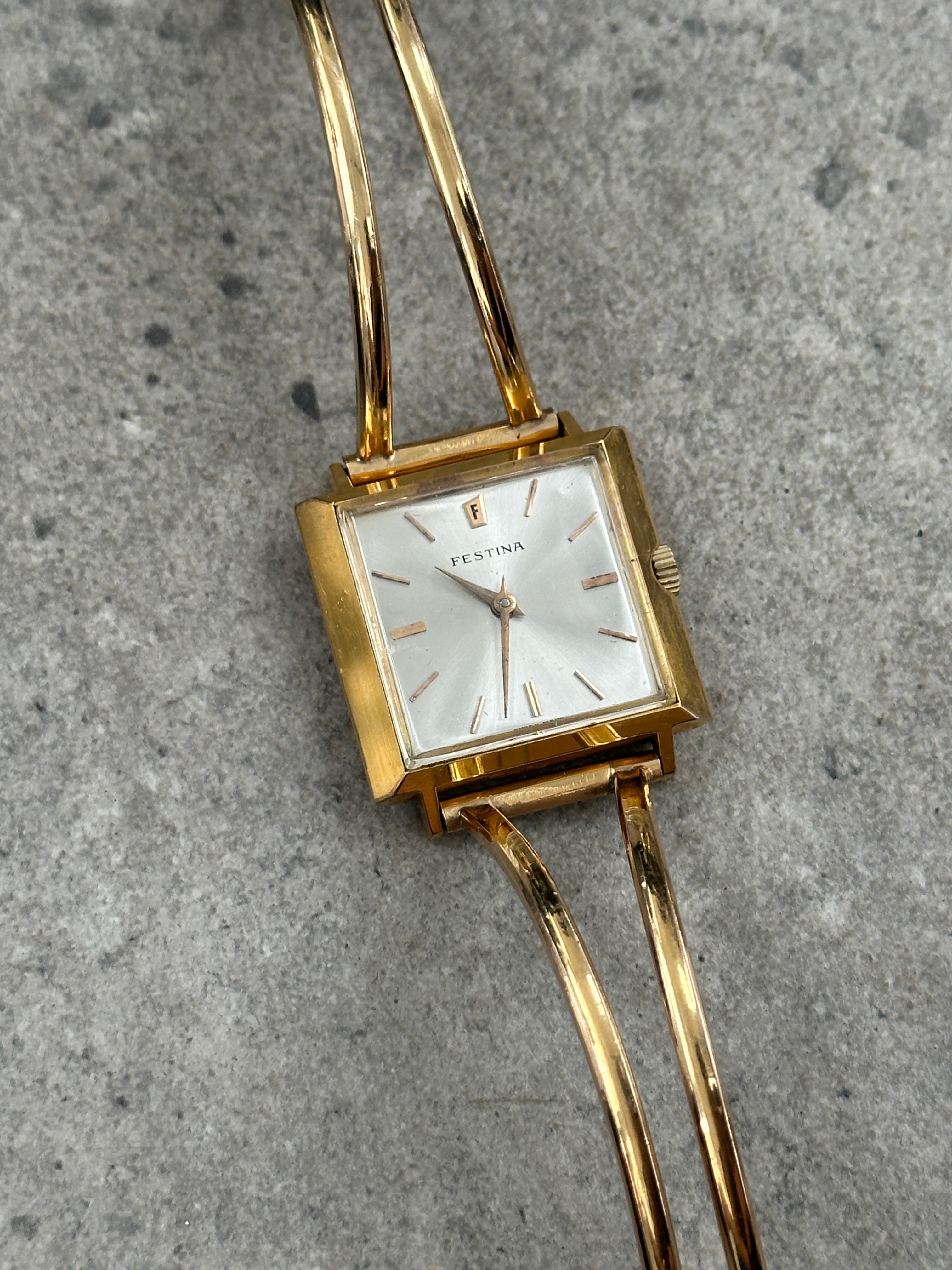 Vintage Festina 1970s Swiss Gold Tone Bracelet Mechanical Watch