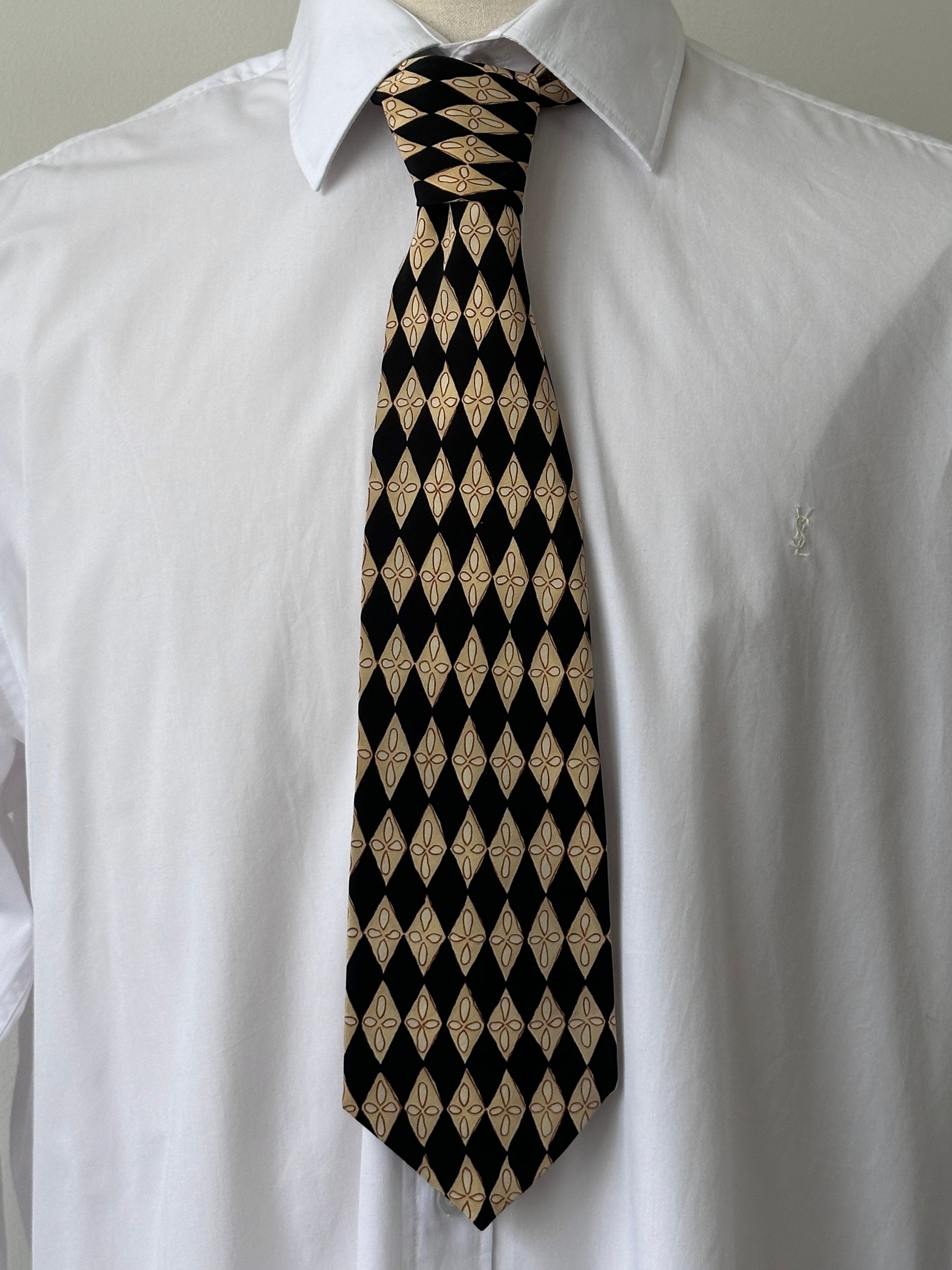 Yves Saint Laurent Cravates 1980s Pure Silk Logo Tie