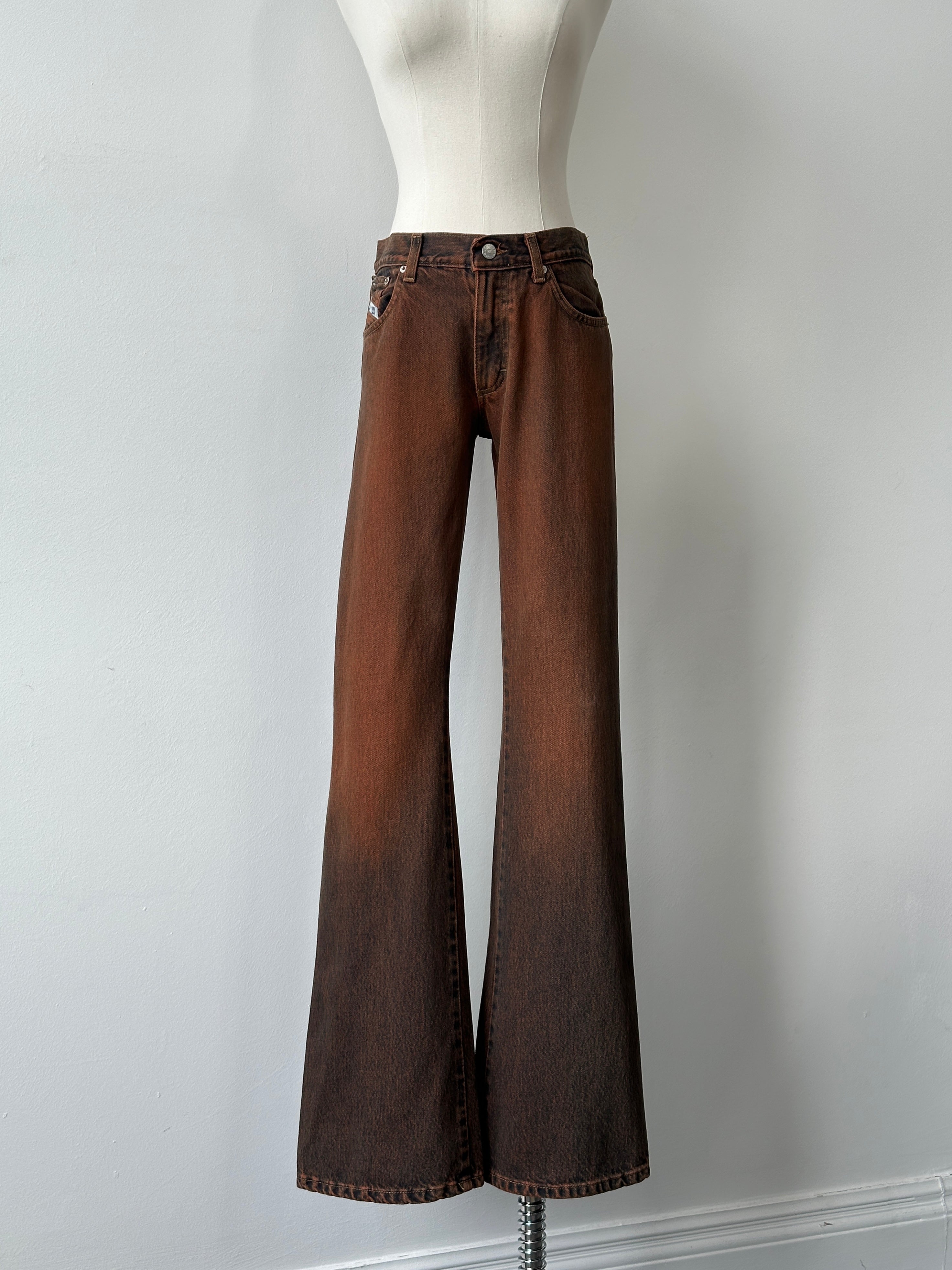 Vintage 2000s Low Waist Flared Denim Jeans - W26