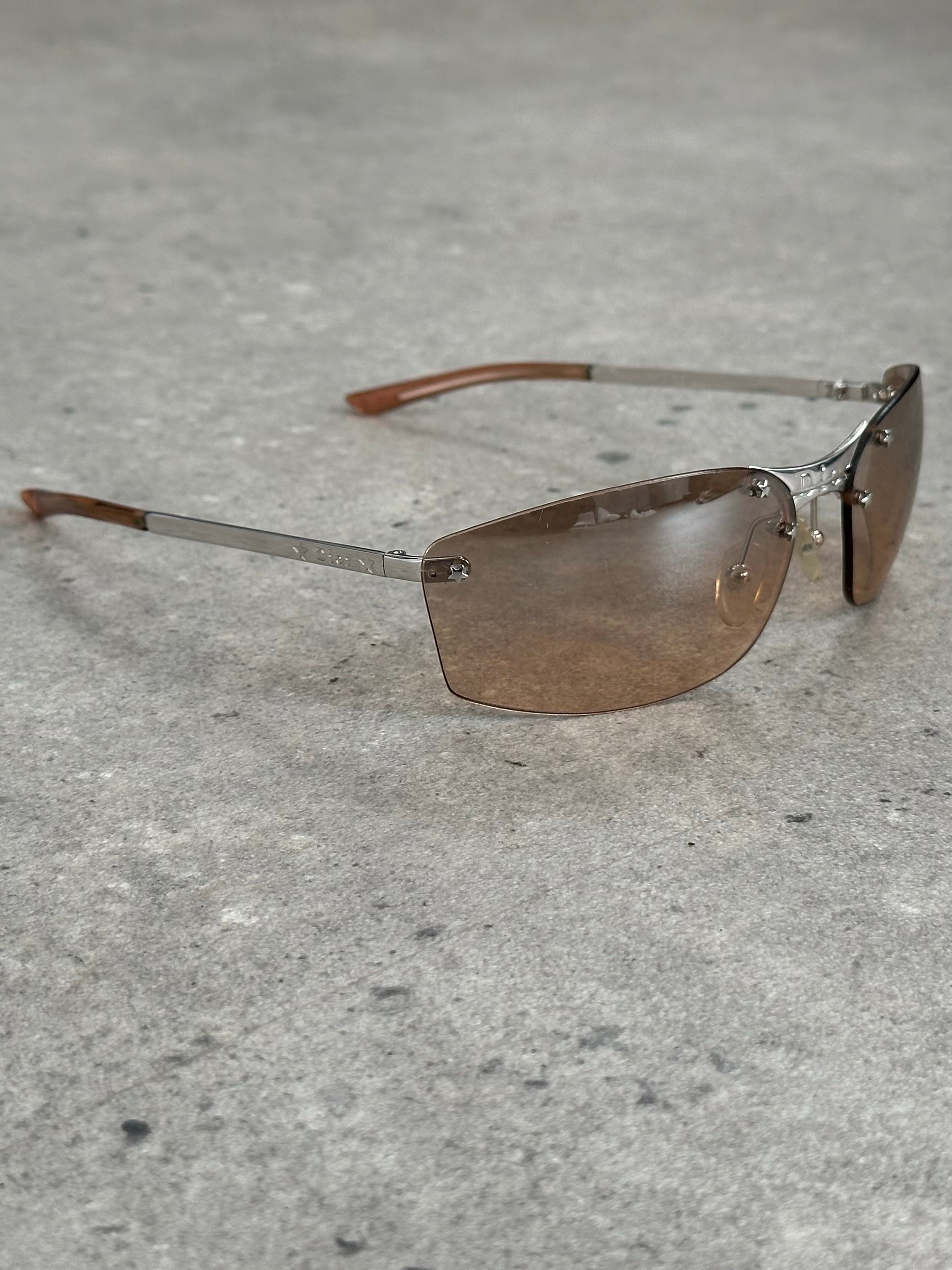 Christian Dior 2000s Mini Pop Rimless Logo Sunglasses | SYLK
