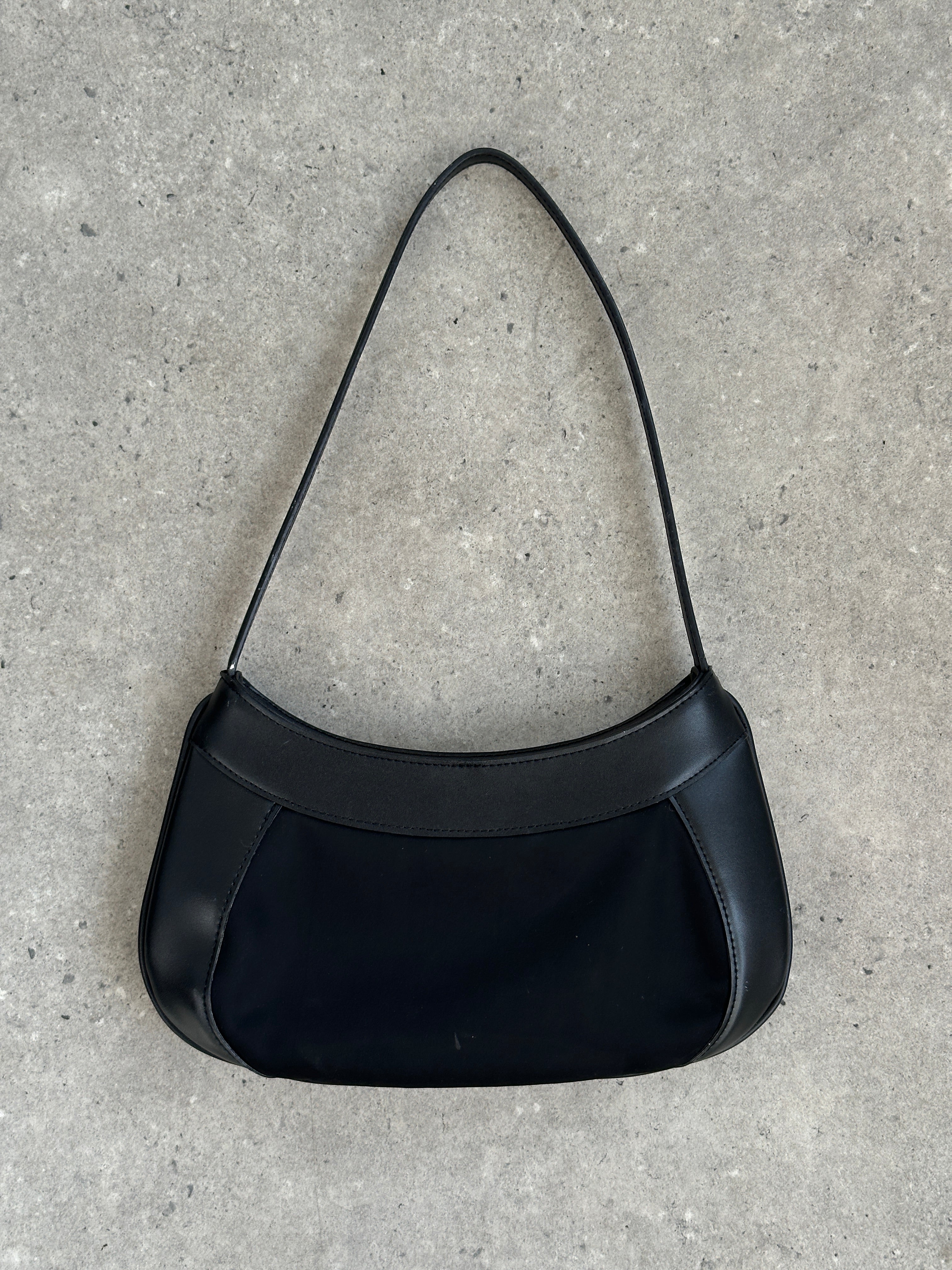 DKNY 2000s Nylon Shoulder Bag