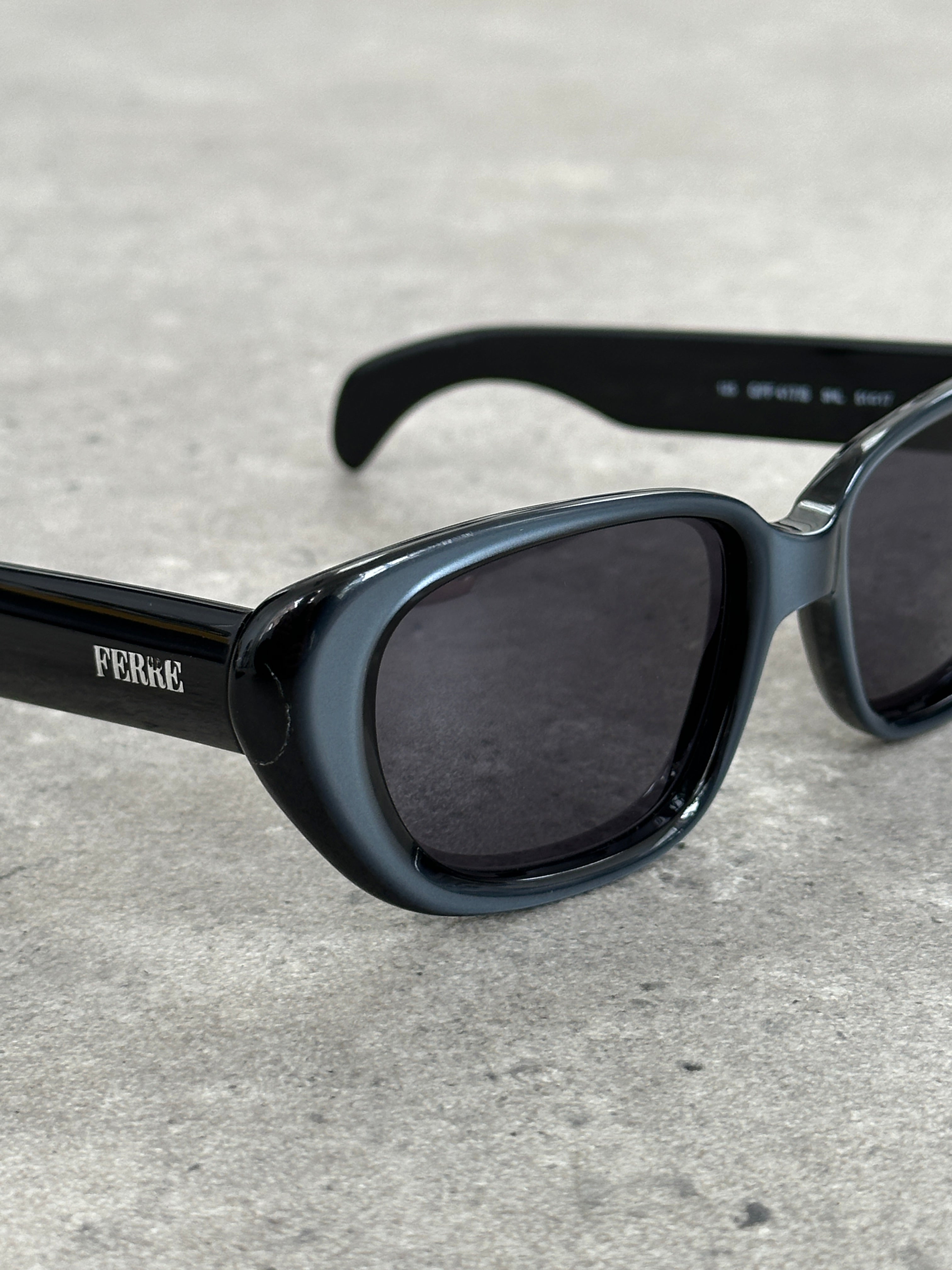 Gianfranco Ferre 2000s Rectangular Sunglasses
