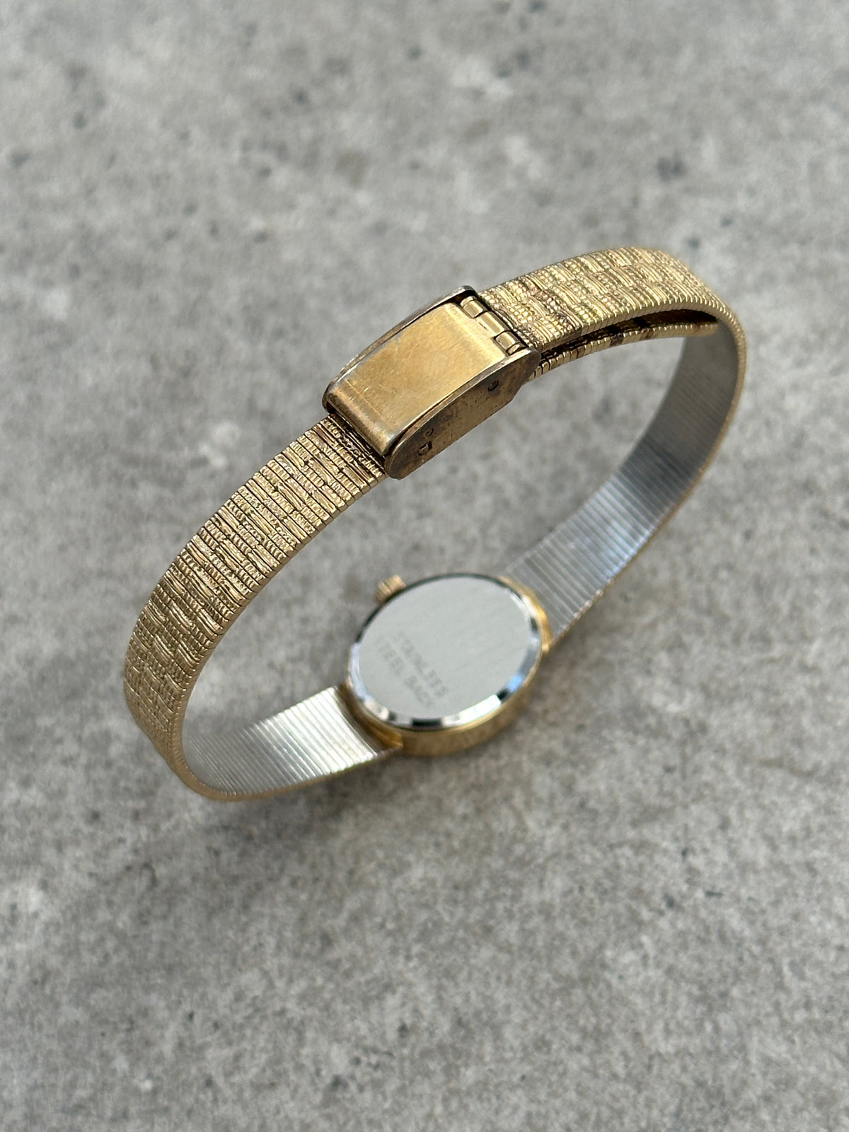 Vintage Sekonda 1980s Gold Tone Oval Bracelet Watch