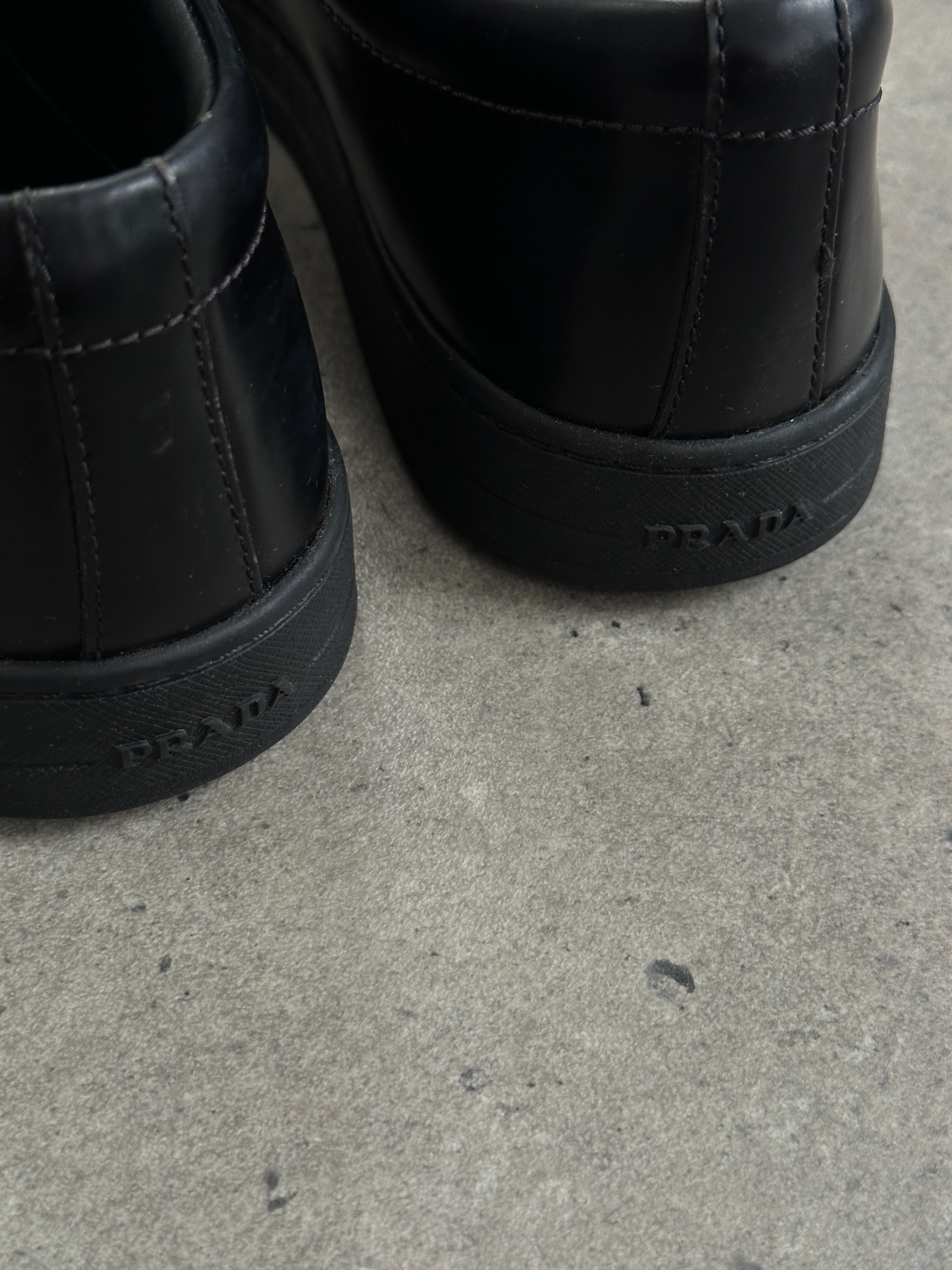 Prada Sport 2000s Leather Minimal Lace Up Trainers - UK 5.5