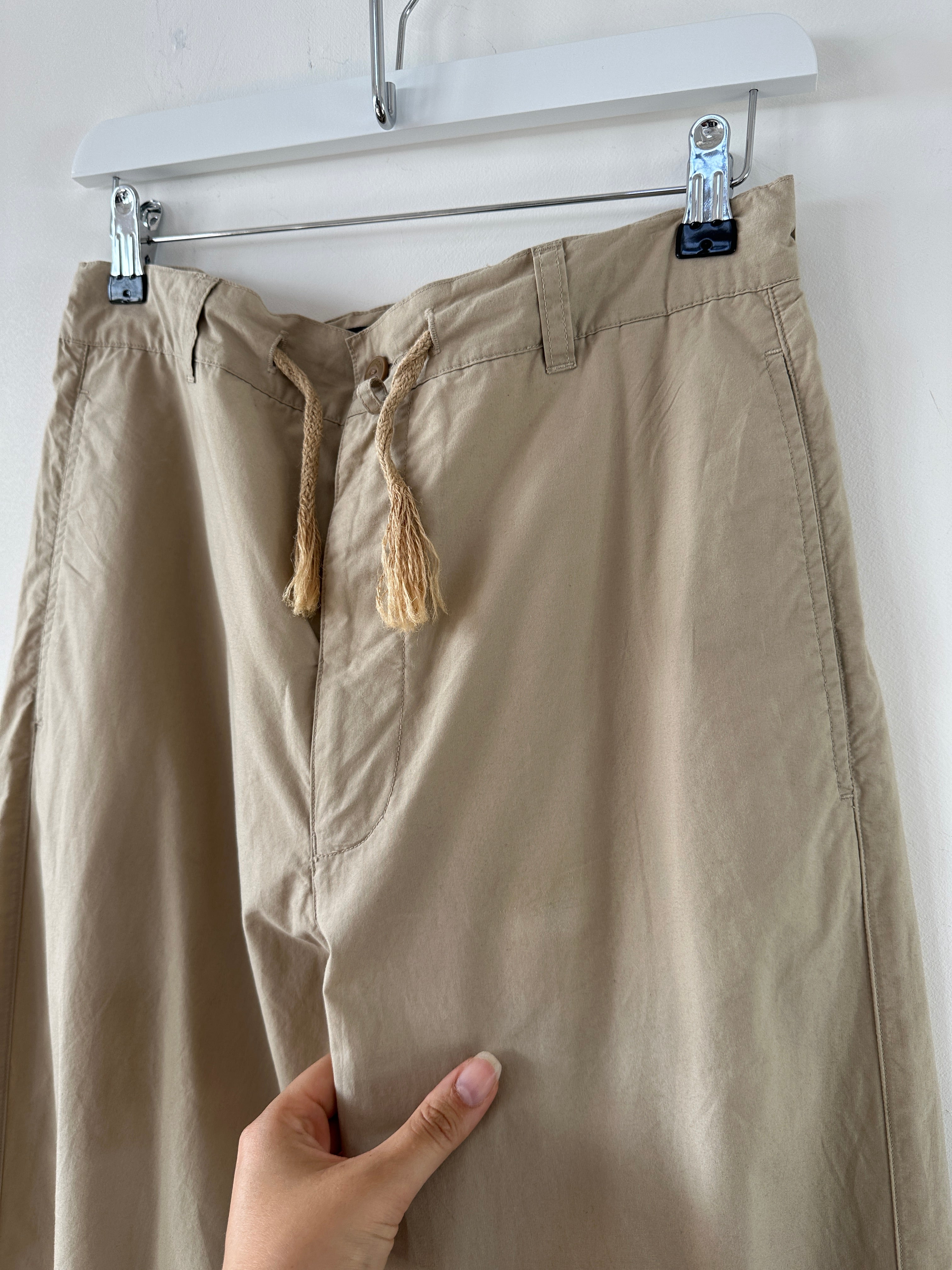 Guess cotton pull-on straight leg trousers in size W29, featuring a classic fit and clean design, shown in a neutral color.