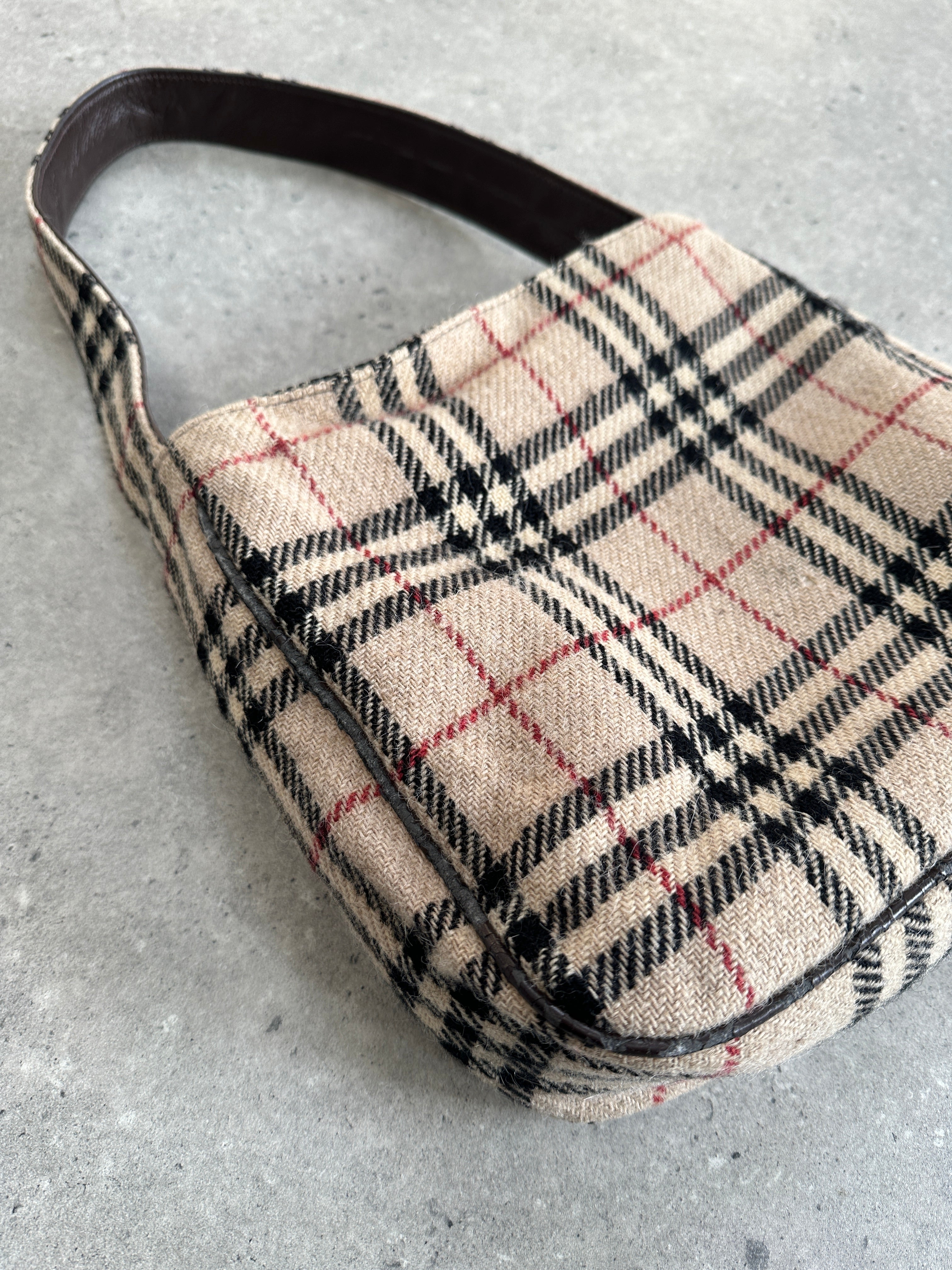 Burberry Nova Check Wool Shoulder Bag - SYLK