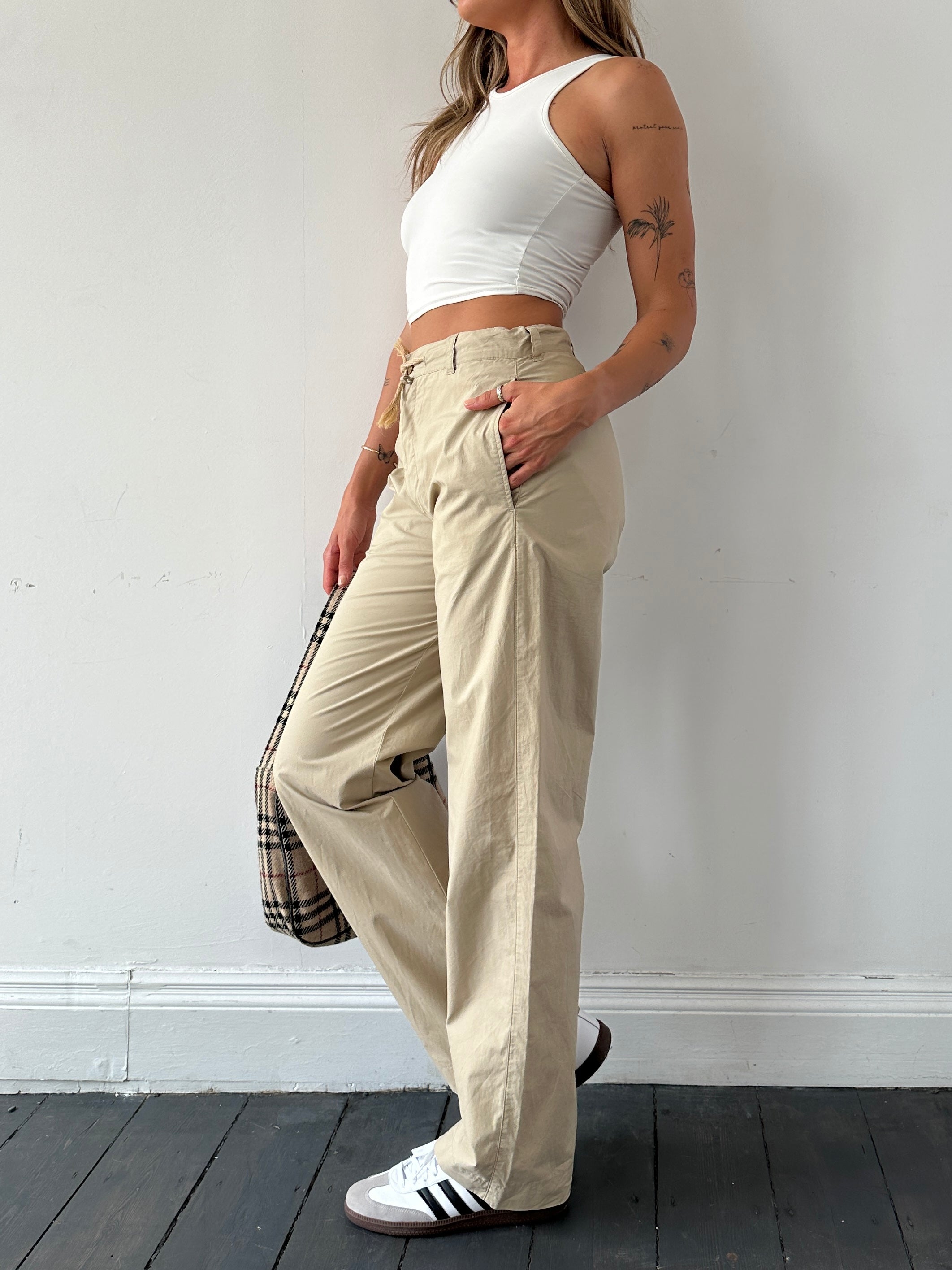 Guess cotton pull-on straight leg trousers in W29, shown in a natural fit with a classic style and light fabric.