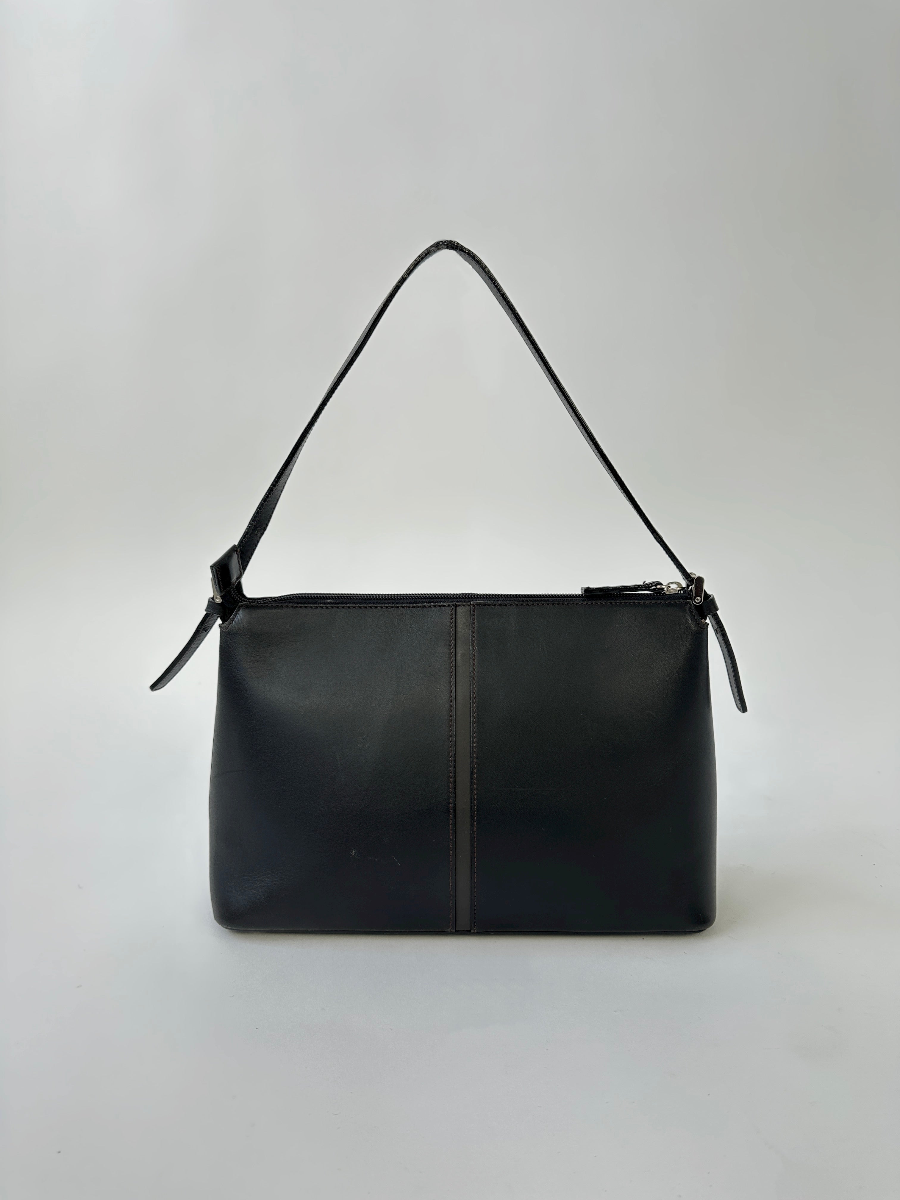 Burberry Leather Shoulder Bag - SYLK
