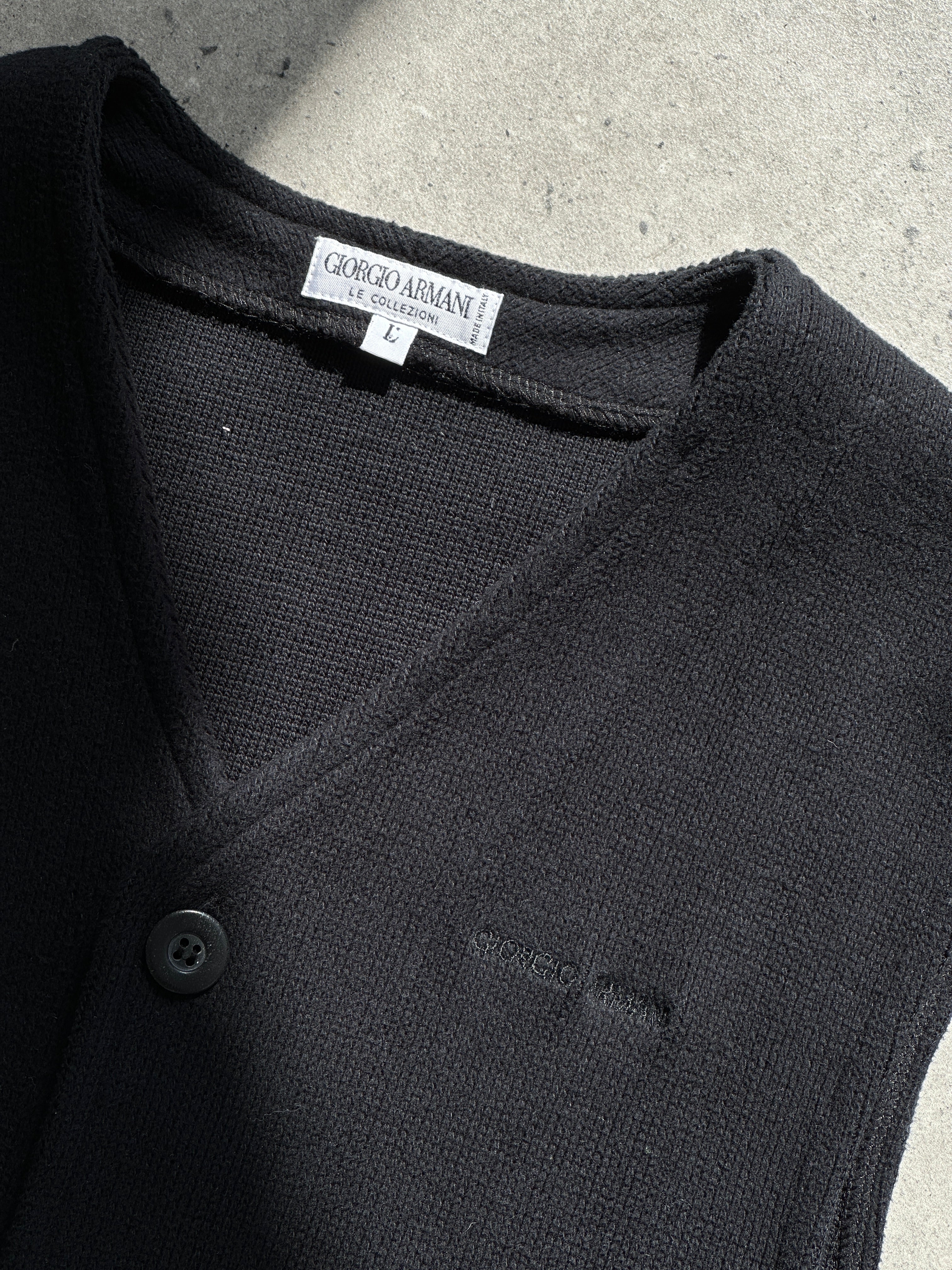 Giorgio Armani cotton knitted logo waistcoat in S/M, stylish coat with Armani branding and textured knit fabric.