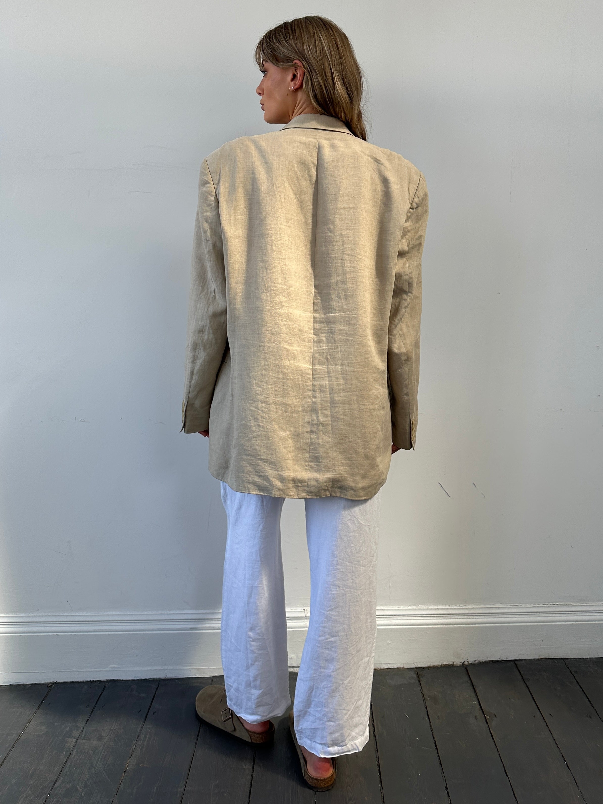 Hugo Boss Boxy Pure Linen Single Button Blazer in XL, tailored fit, light beige color, displayed on a hanger.