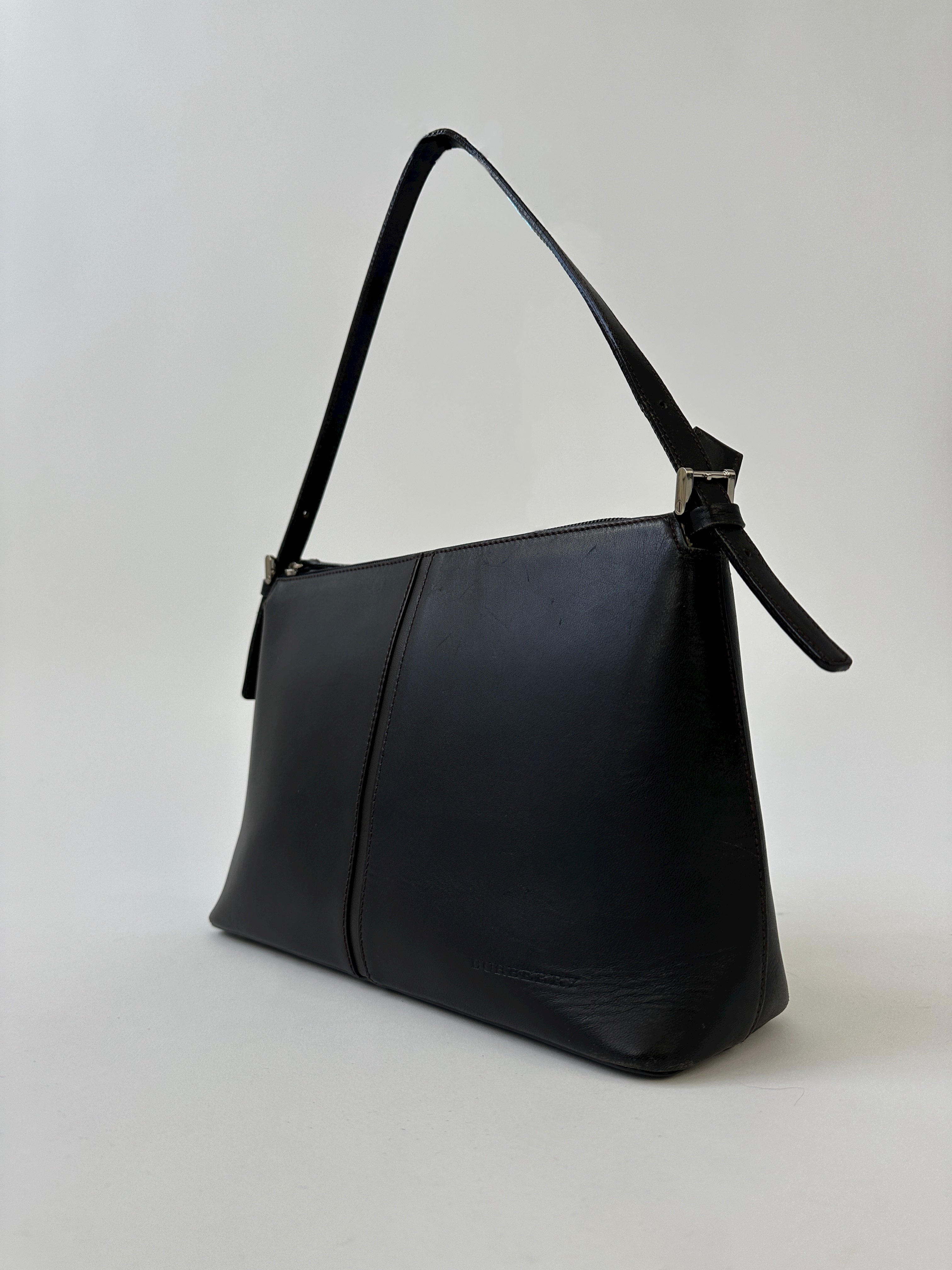 Burberry Leather Shoulder Bag - SYLK