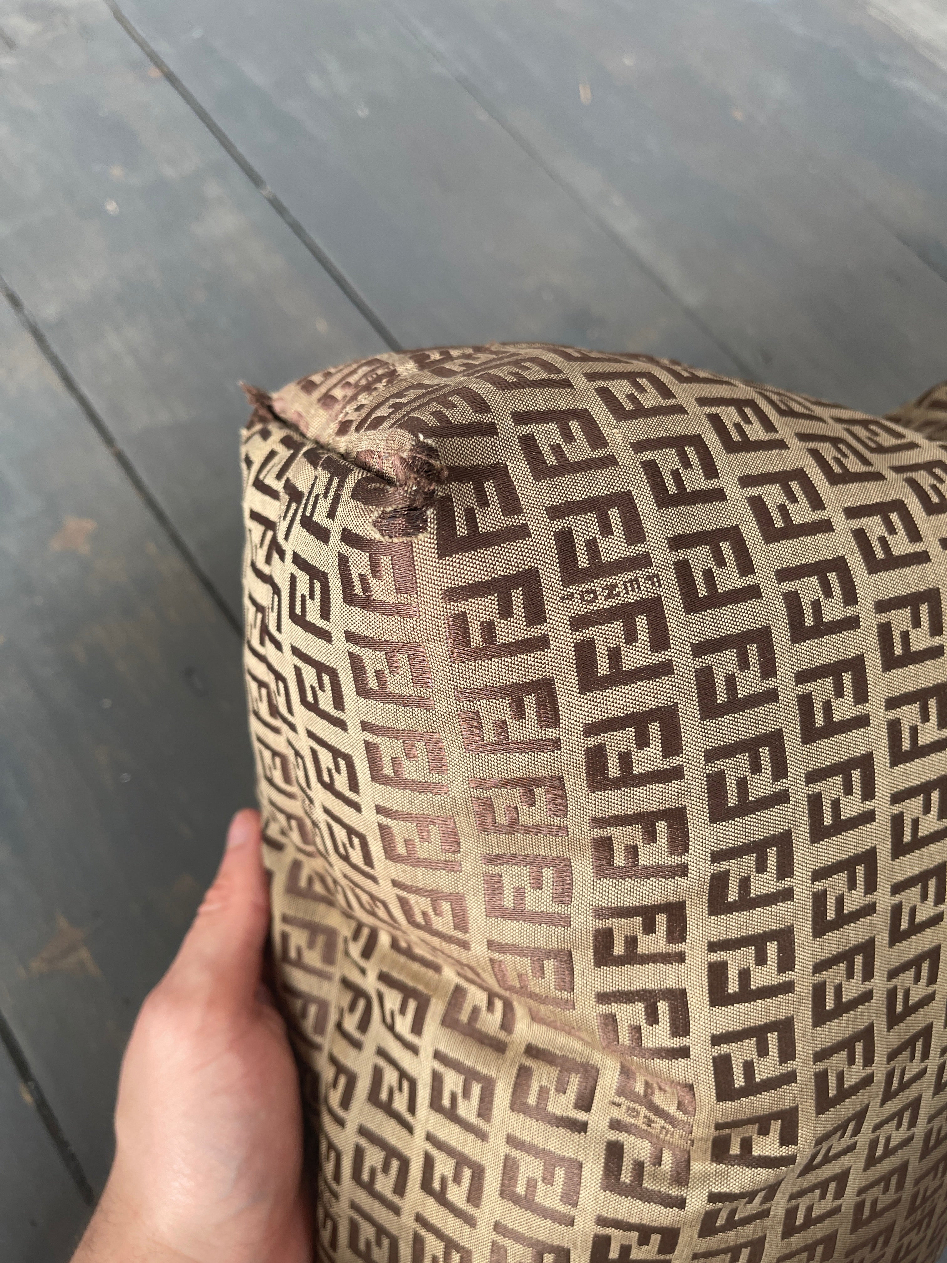 Fendi FF Monogram Shoulder Bag - SYLK