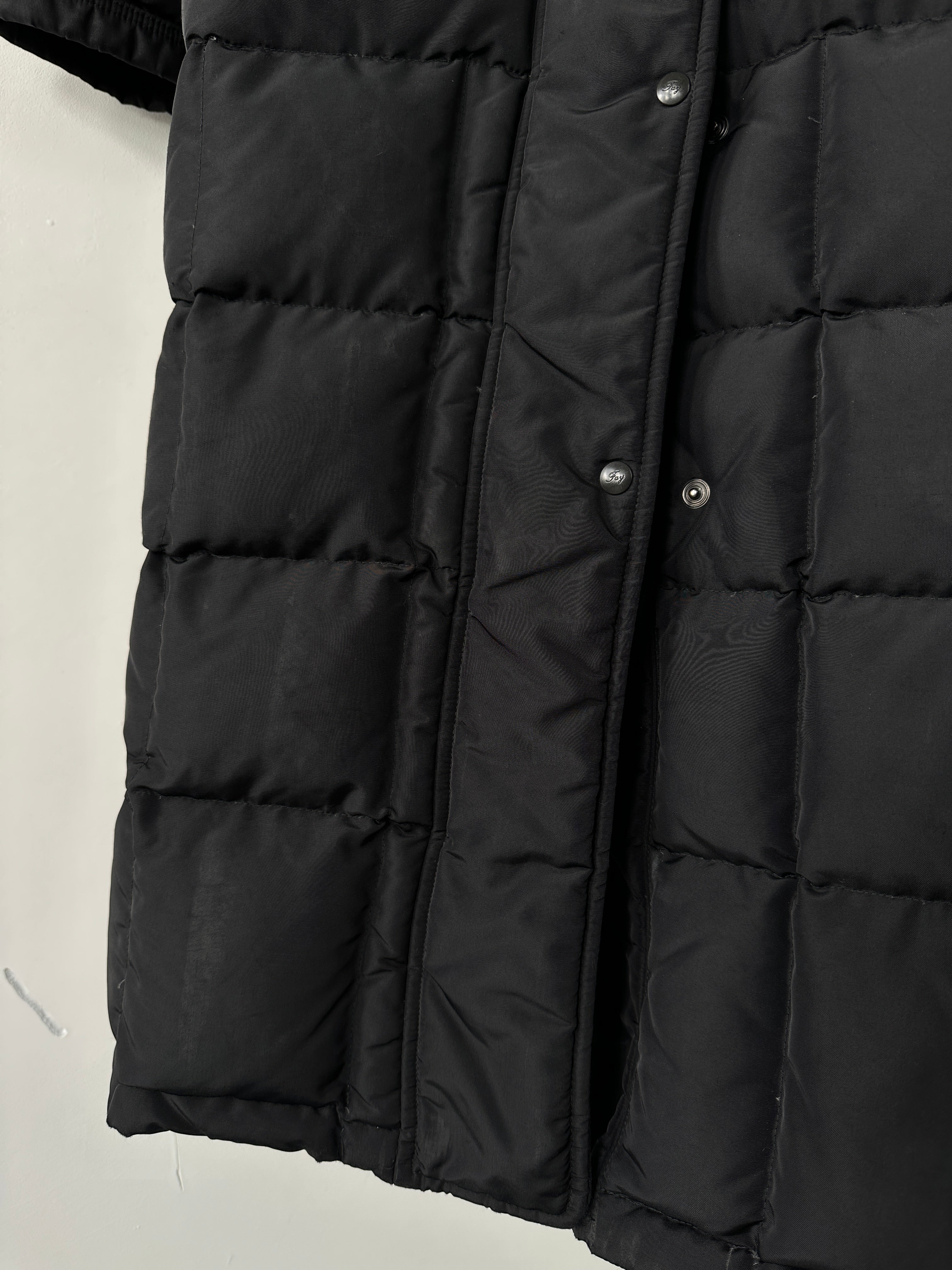 Fay black floor-length down puffer coat in M/L size, featuring a warm, insulated design and sleek winter coat style.