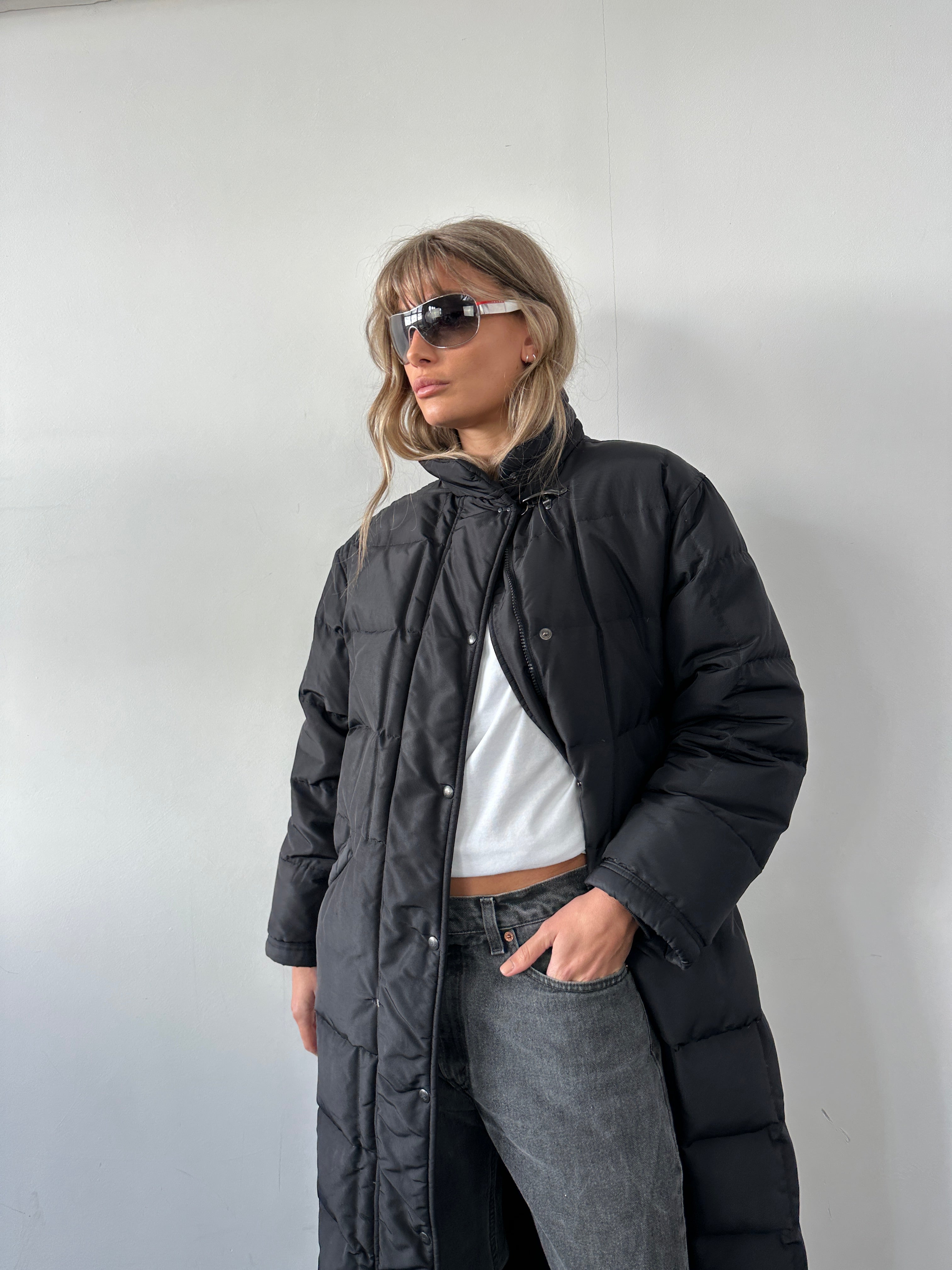 Fay floor-length down puffer coat in black, front view showing quilted design and long sleeves, size M/L.