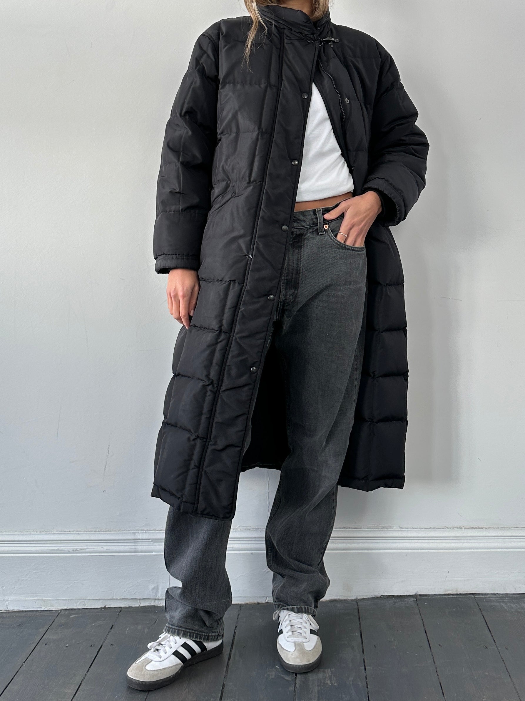 Fay floor-length down puffer coat in black, M/L size, showing the insulated warm outerwear with a hood and quilted design.