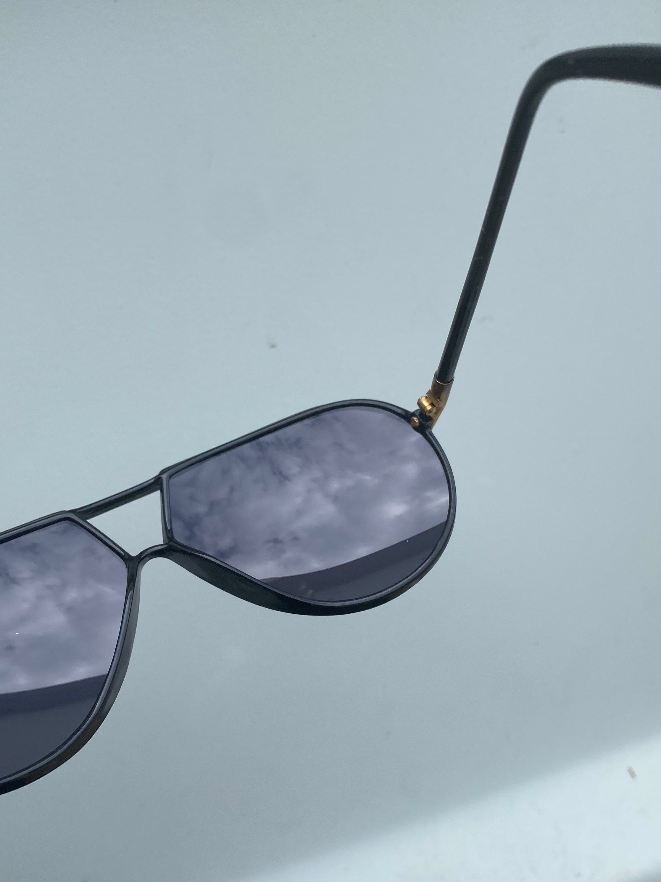 Yves Saint Laurent Aviator Sunglasses - SYLK