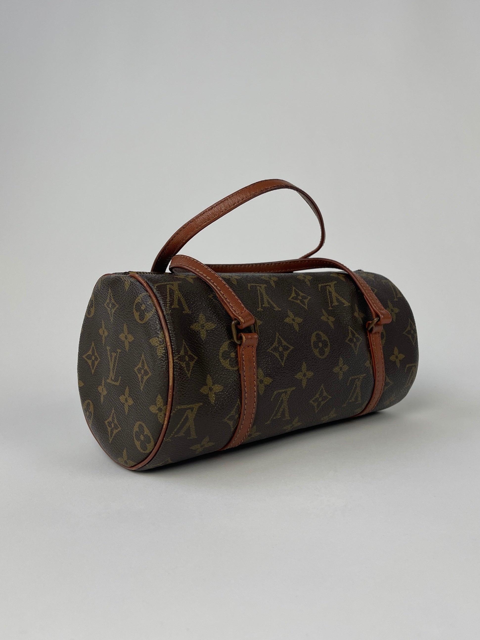 Louis Vuitton 1986 Papillon 26 Monogram Hand Bag - SYLK